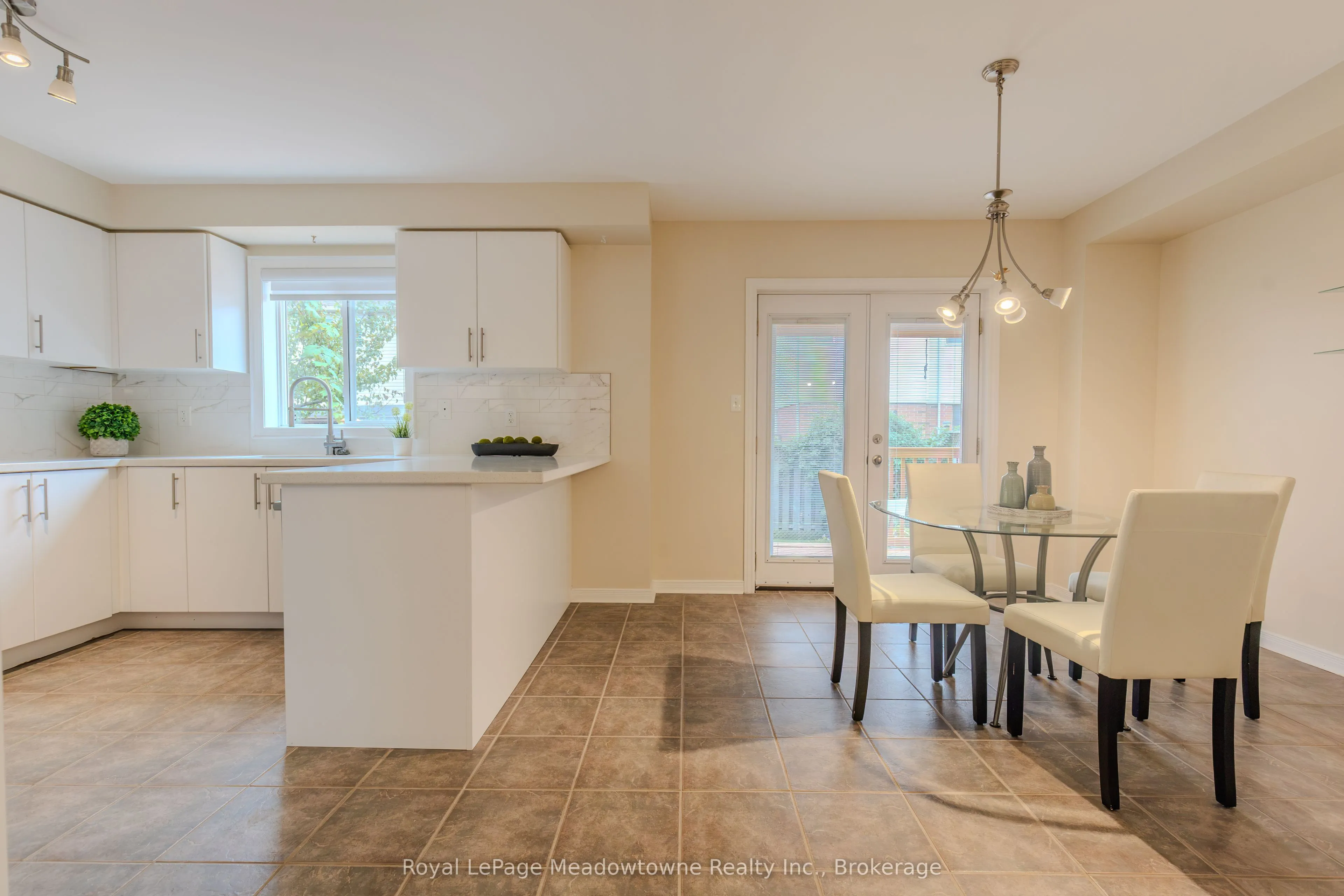 1311 Cartmer Way