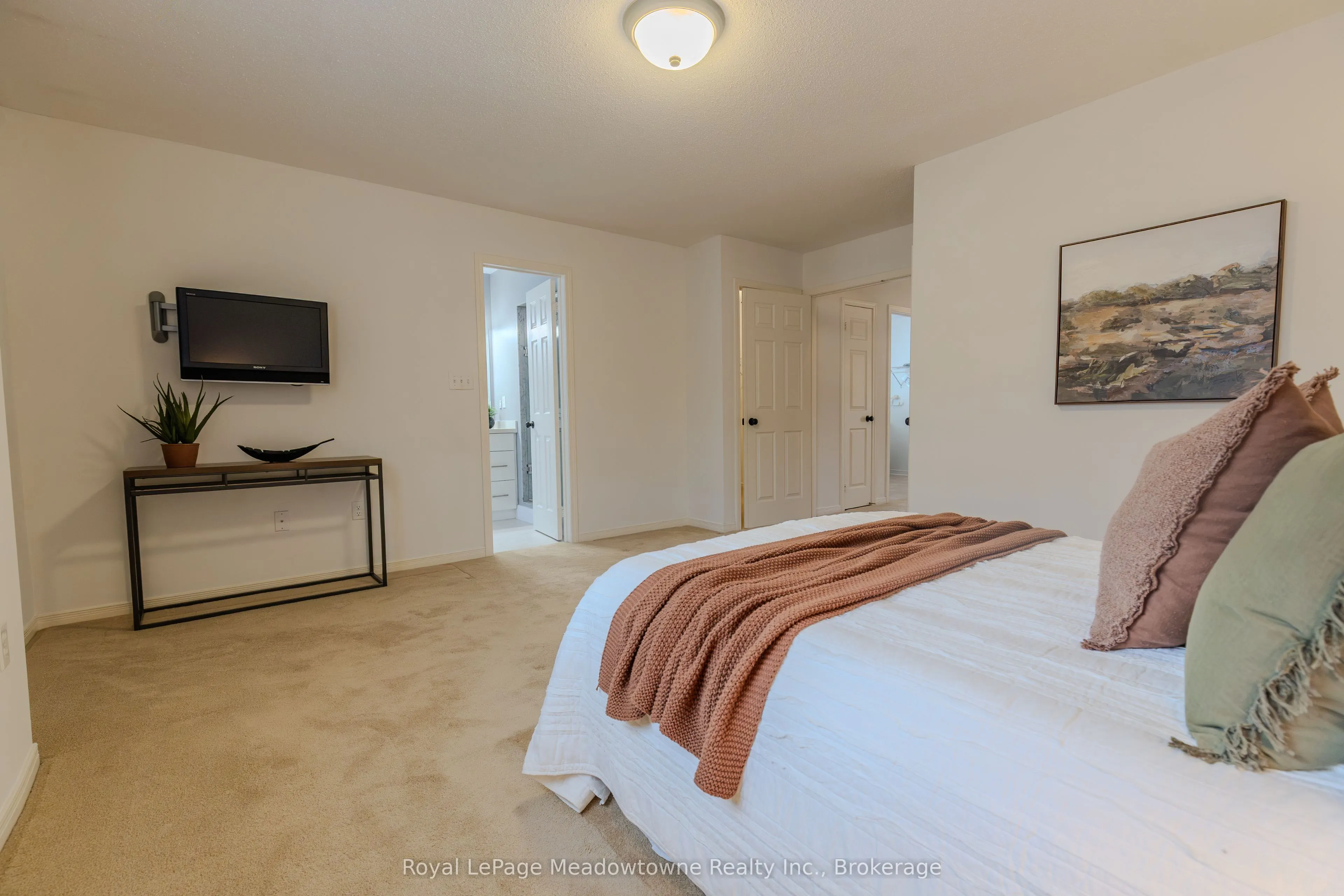 1311 Cartmer Way