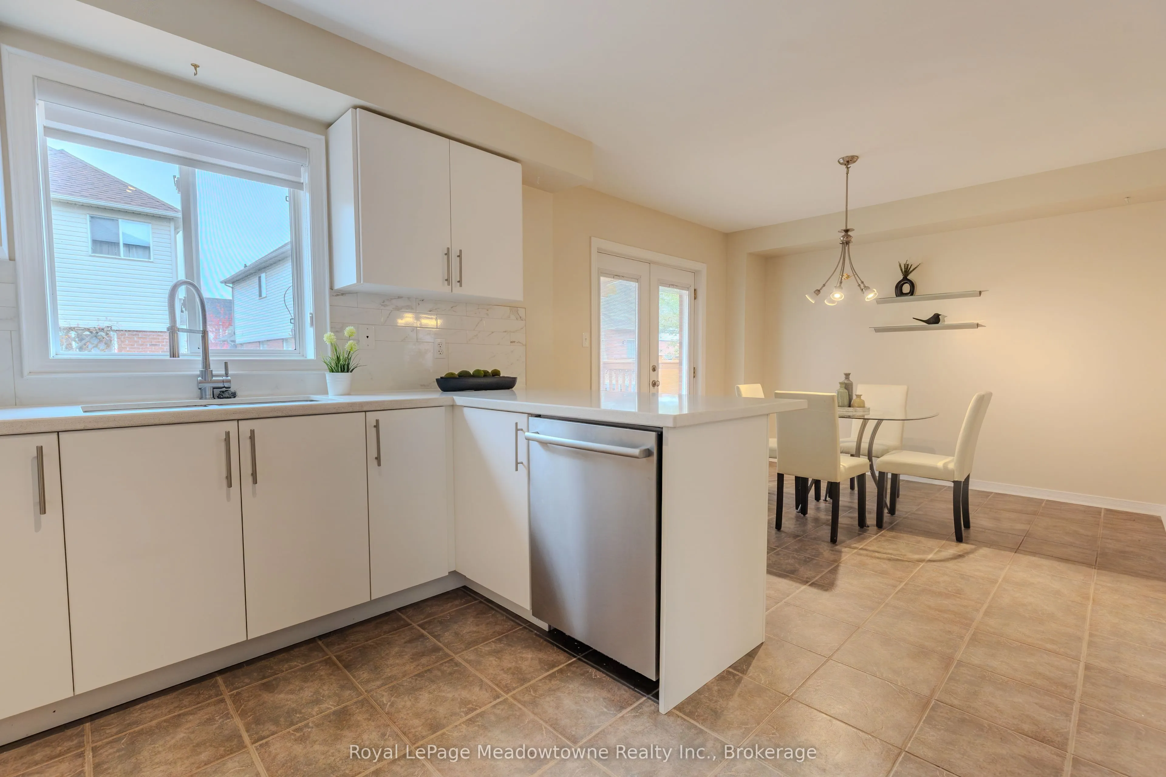 1311 Cartmer Way