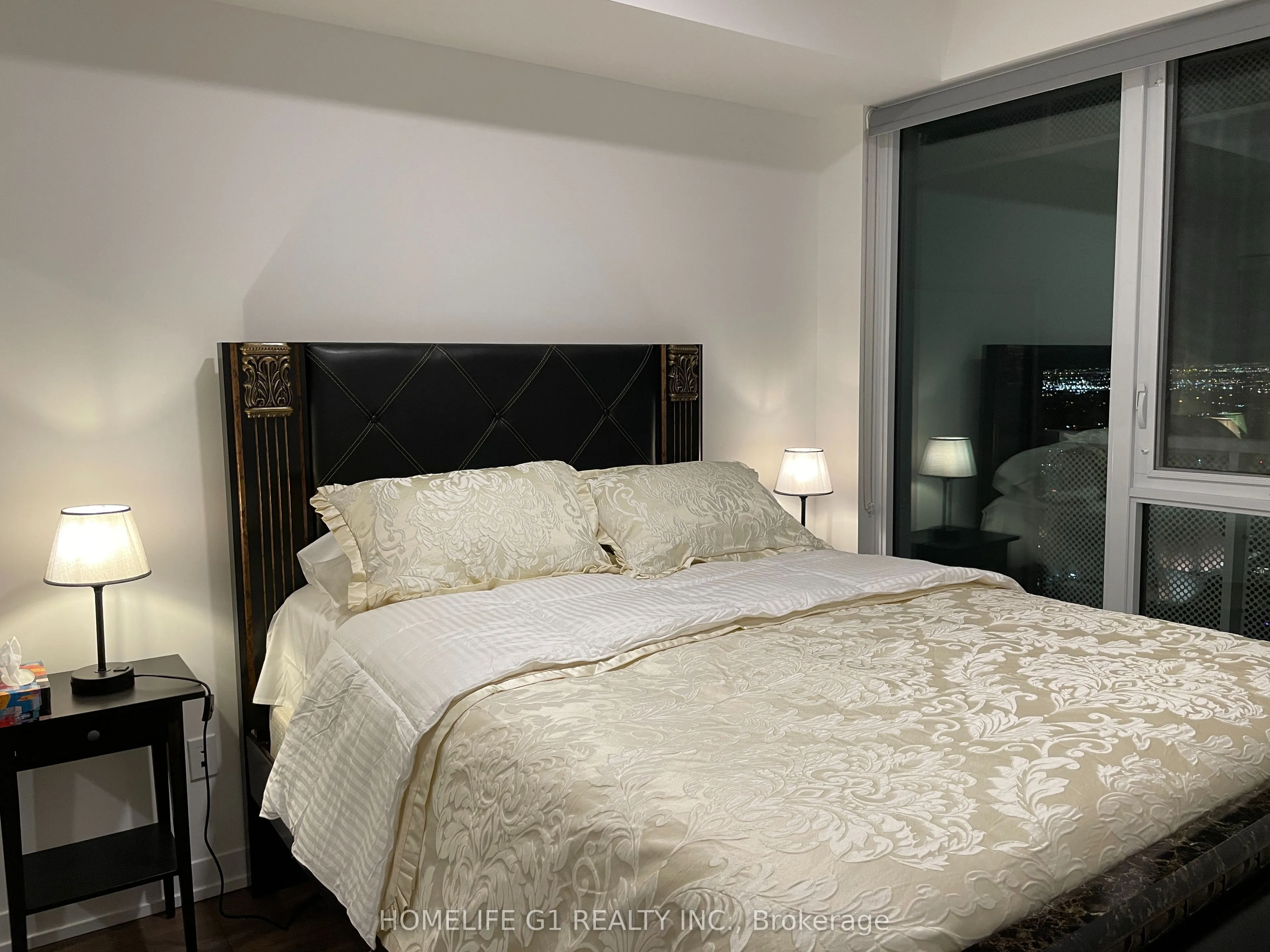 4065 Confederation Parkway #4007