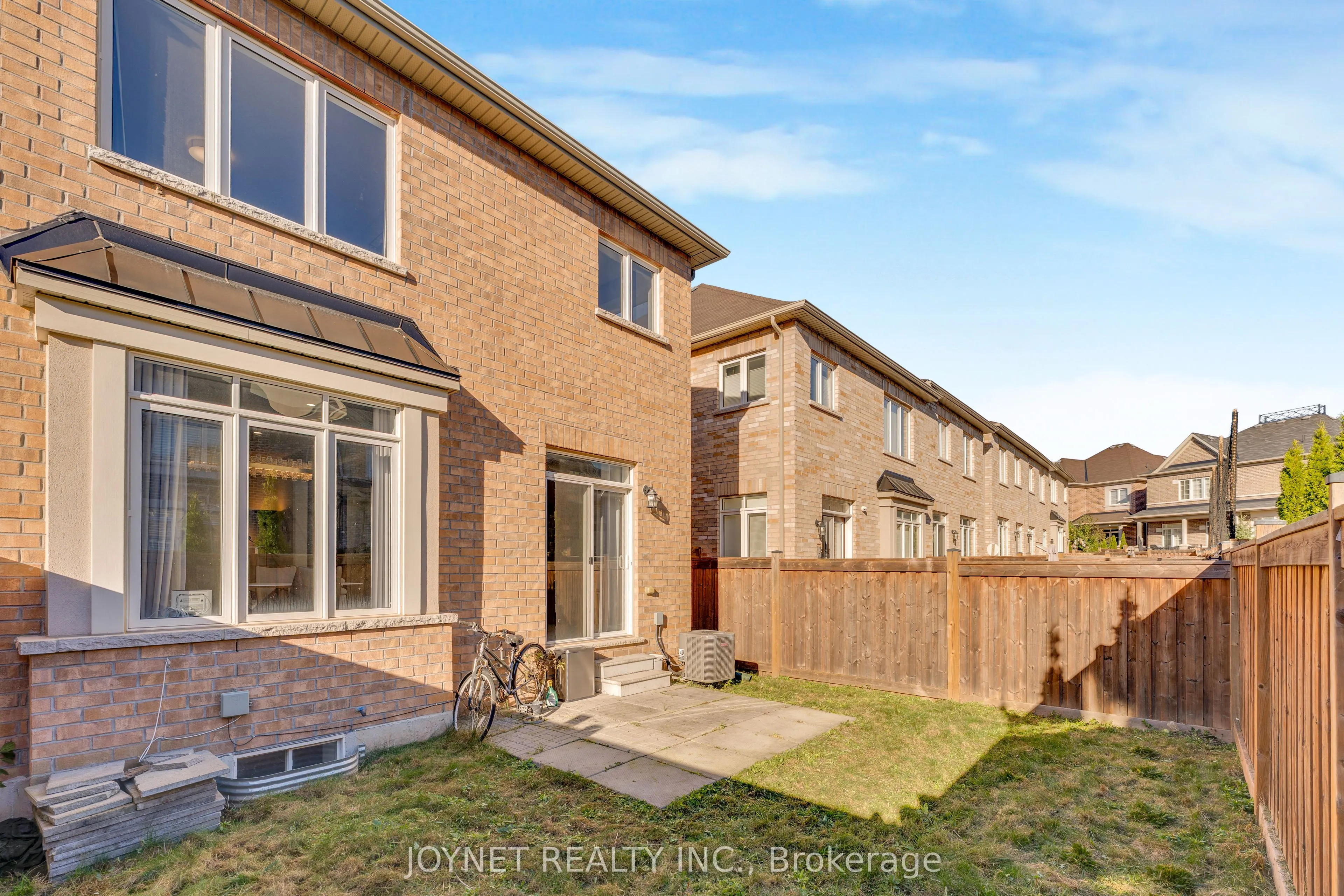 3303 Jacob Way