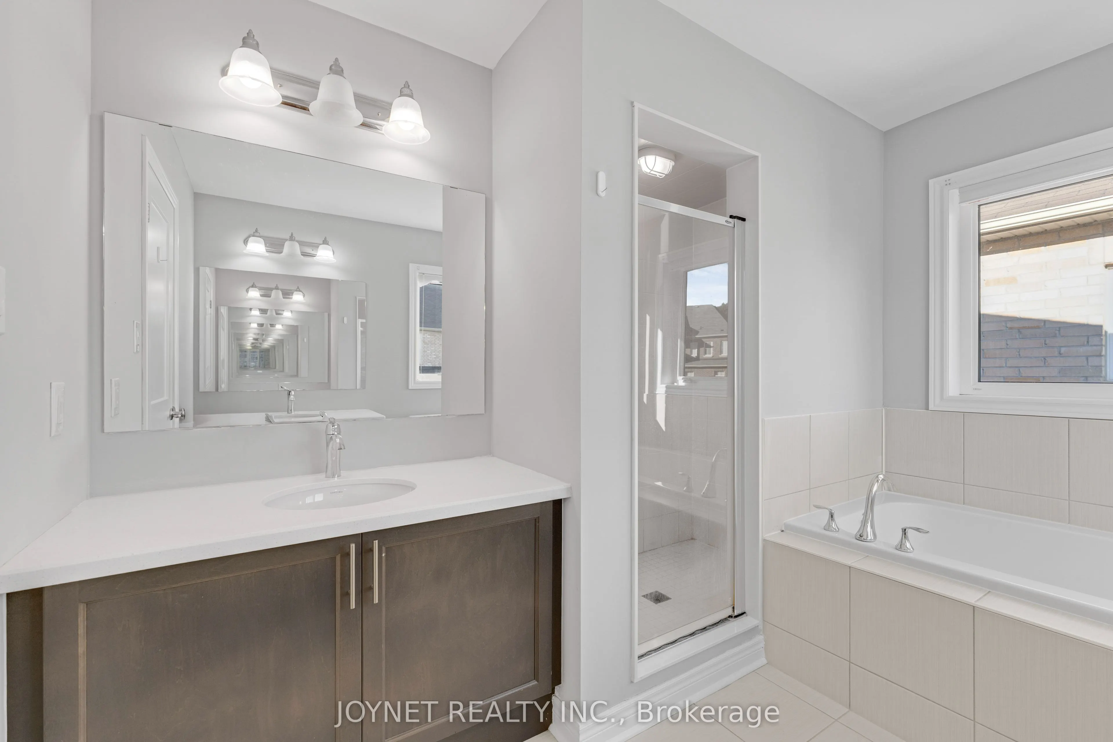 3303 Jacob Way