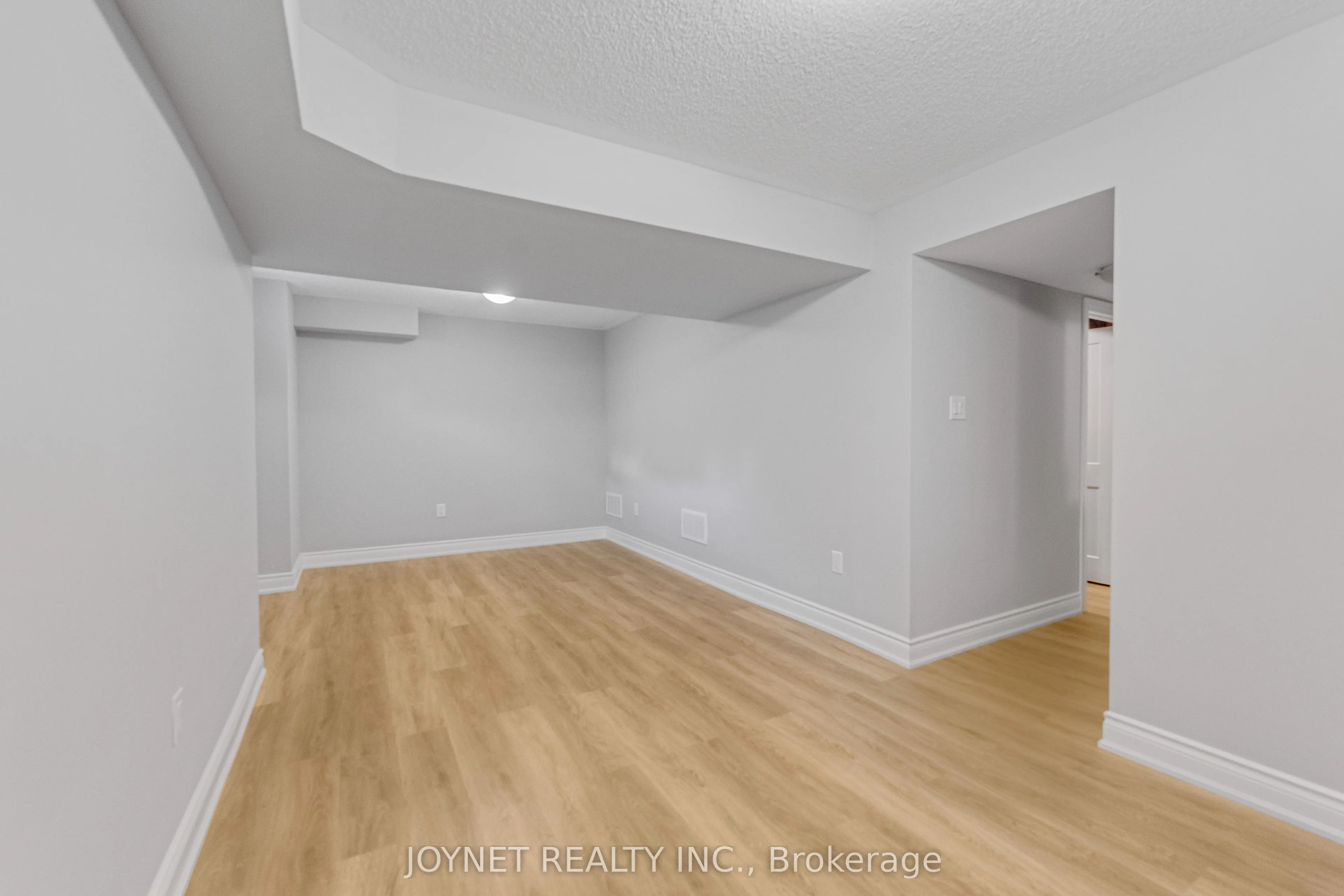 3303 Jacob Way