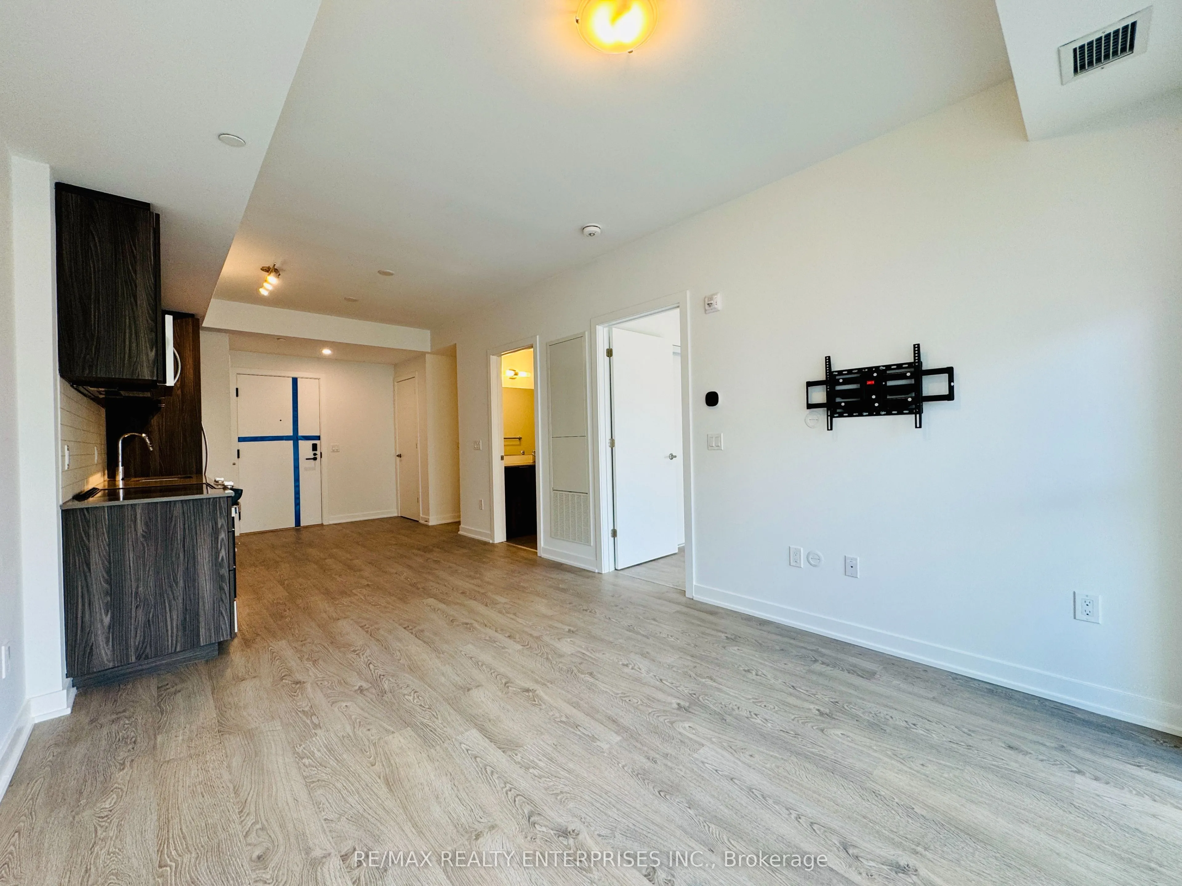 760 Whitlock Avenue #607