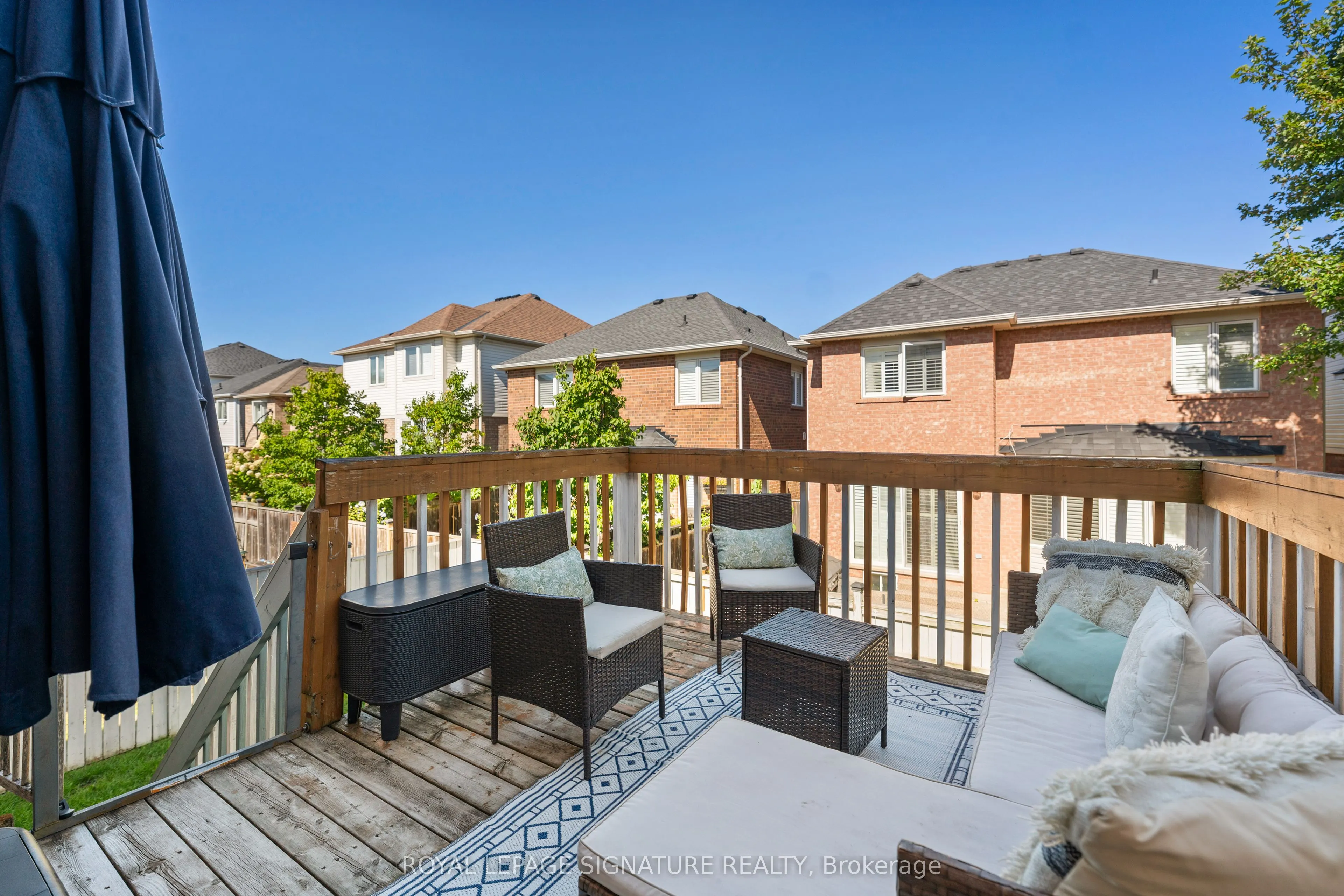 3195 Munson Crescent