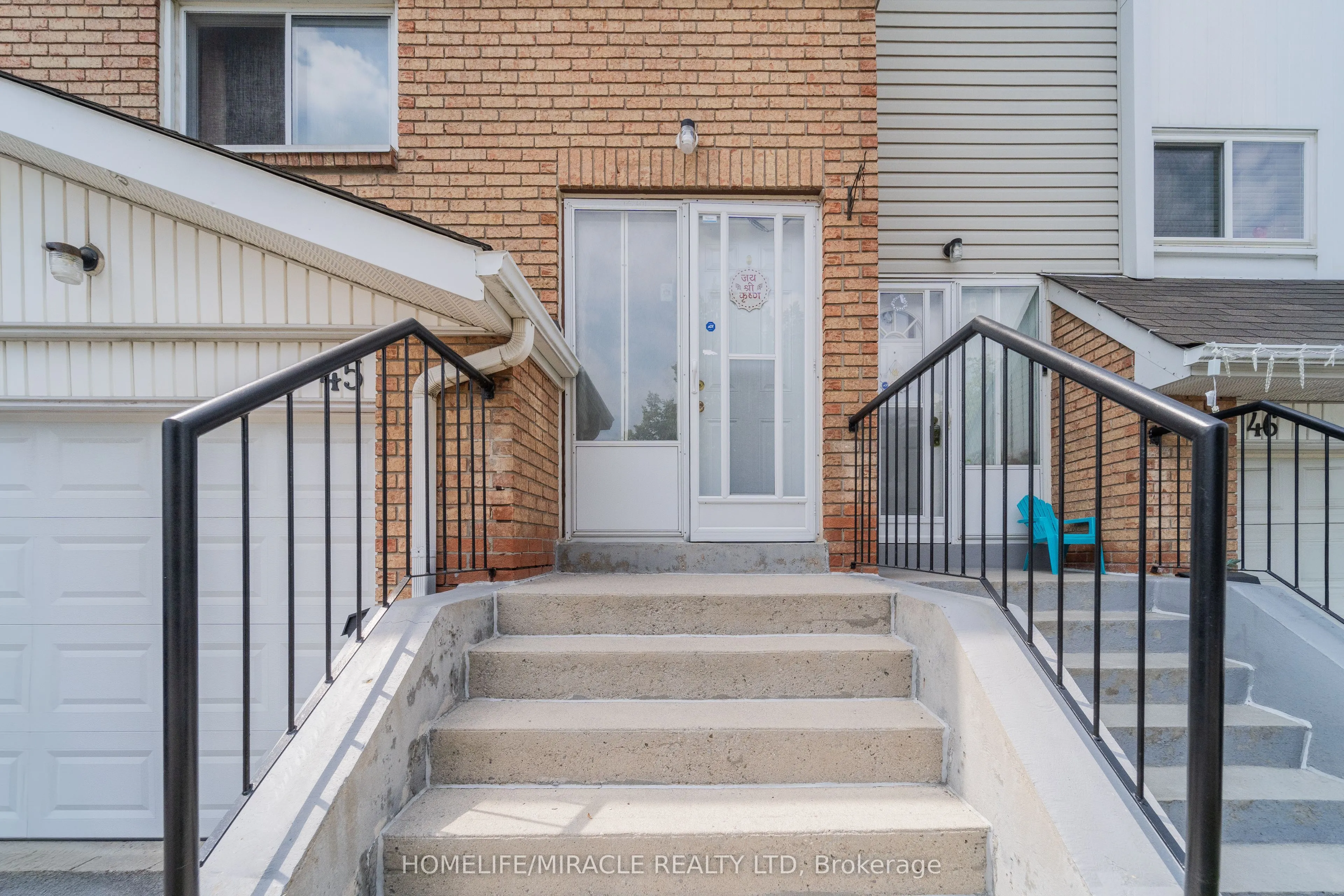 45 Lincoln Court #95
