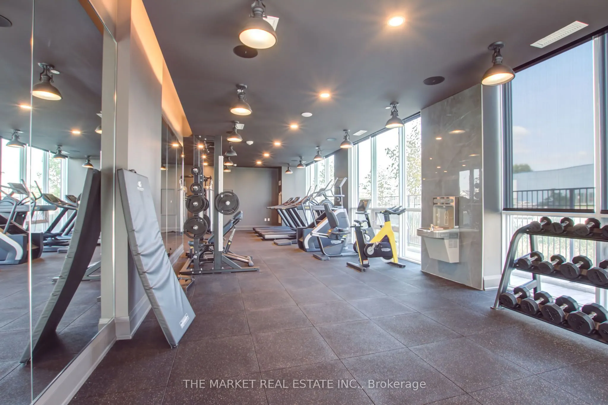 1050 Main Street E #1014