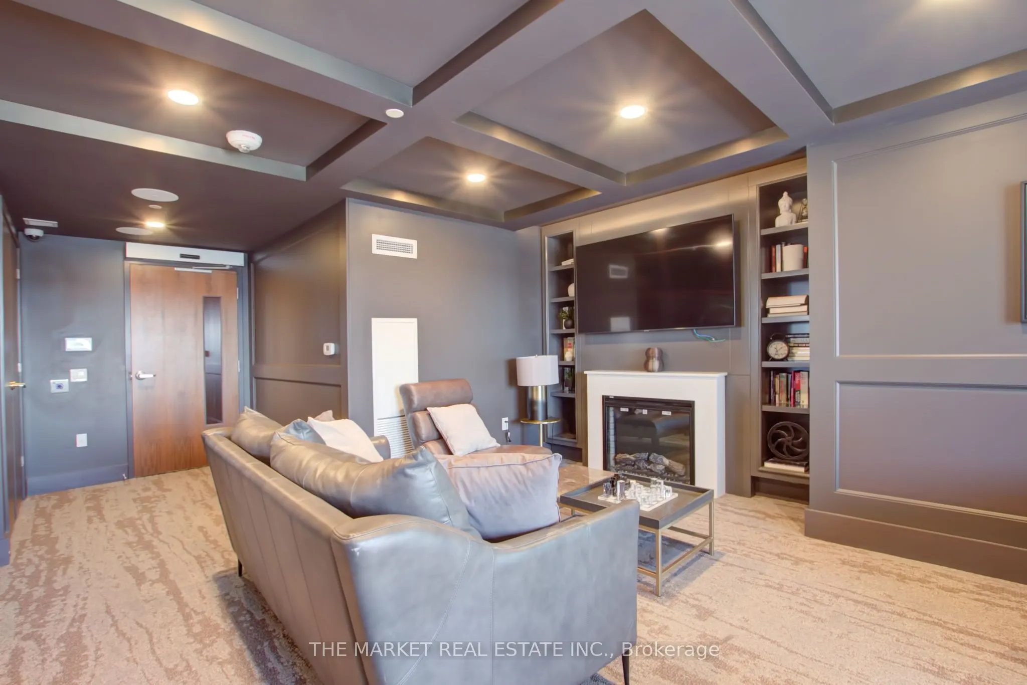 1050 Main Street E #1014