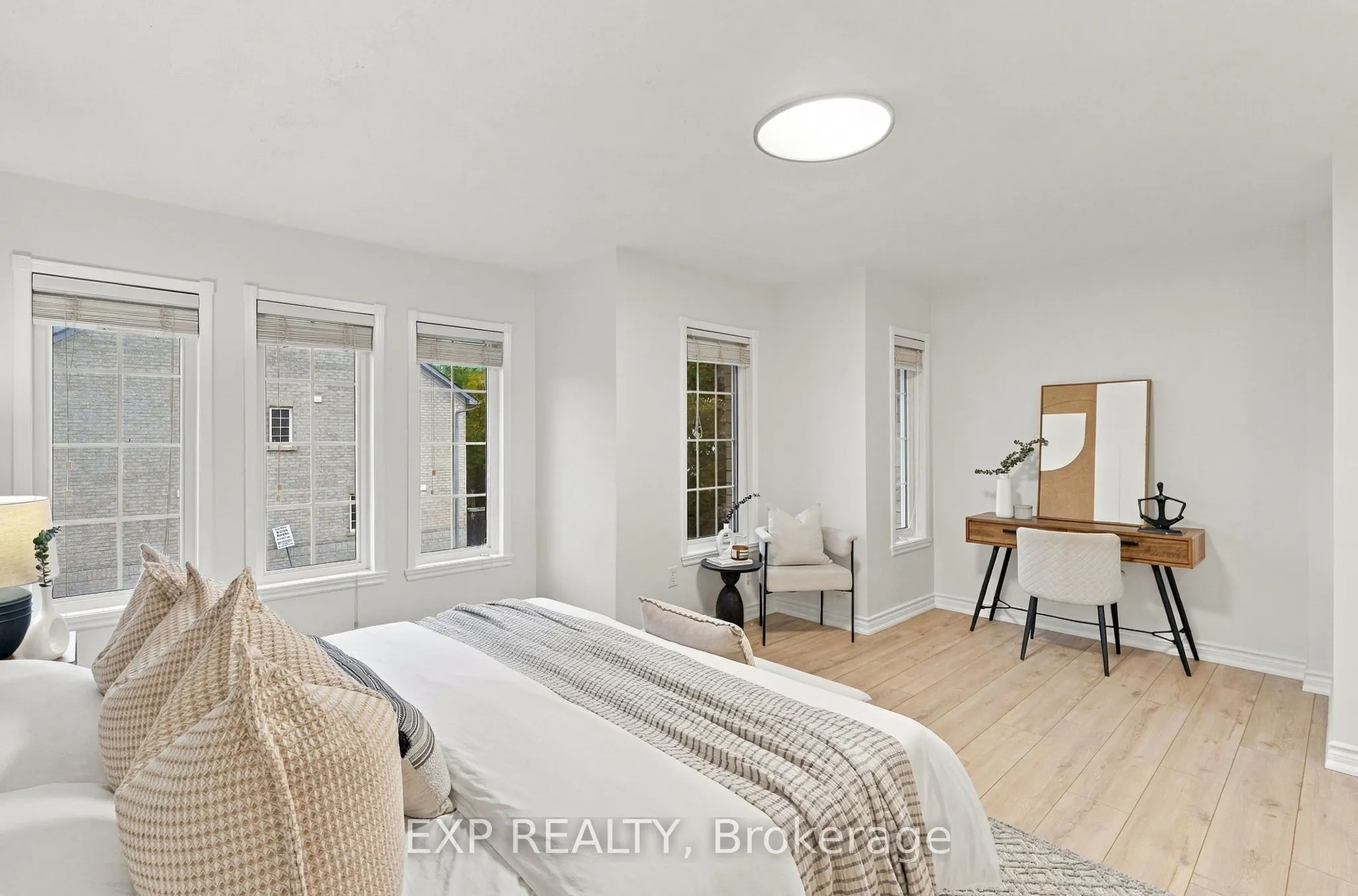 5260 Mcfarren Boulevard #140