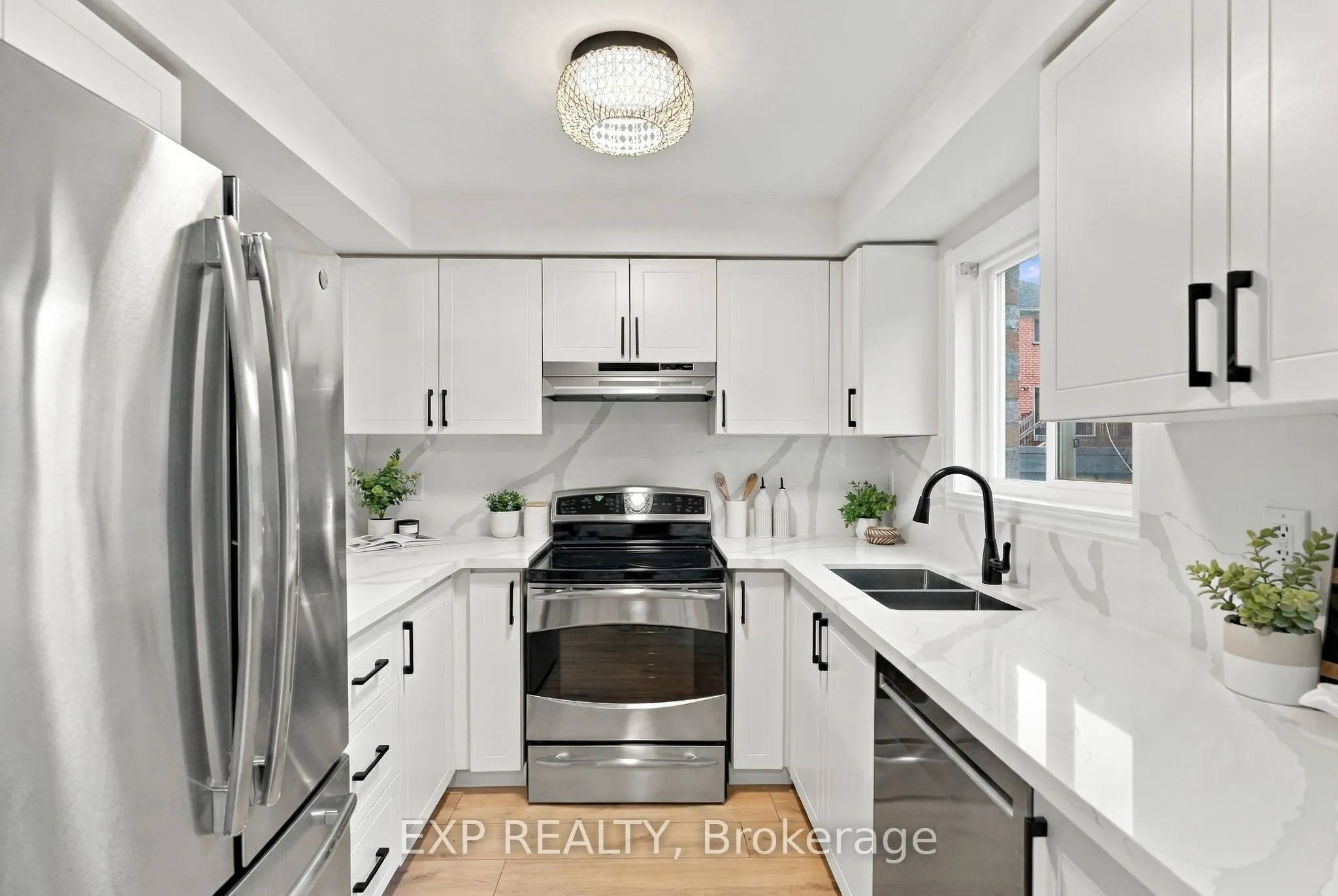 5260 Mcfarren Boulevard #140