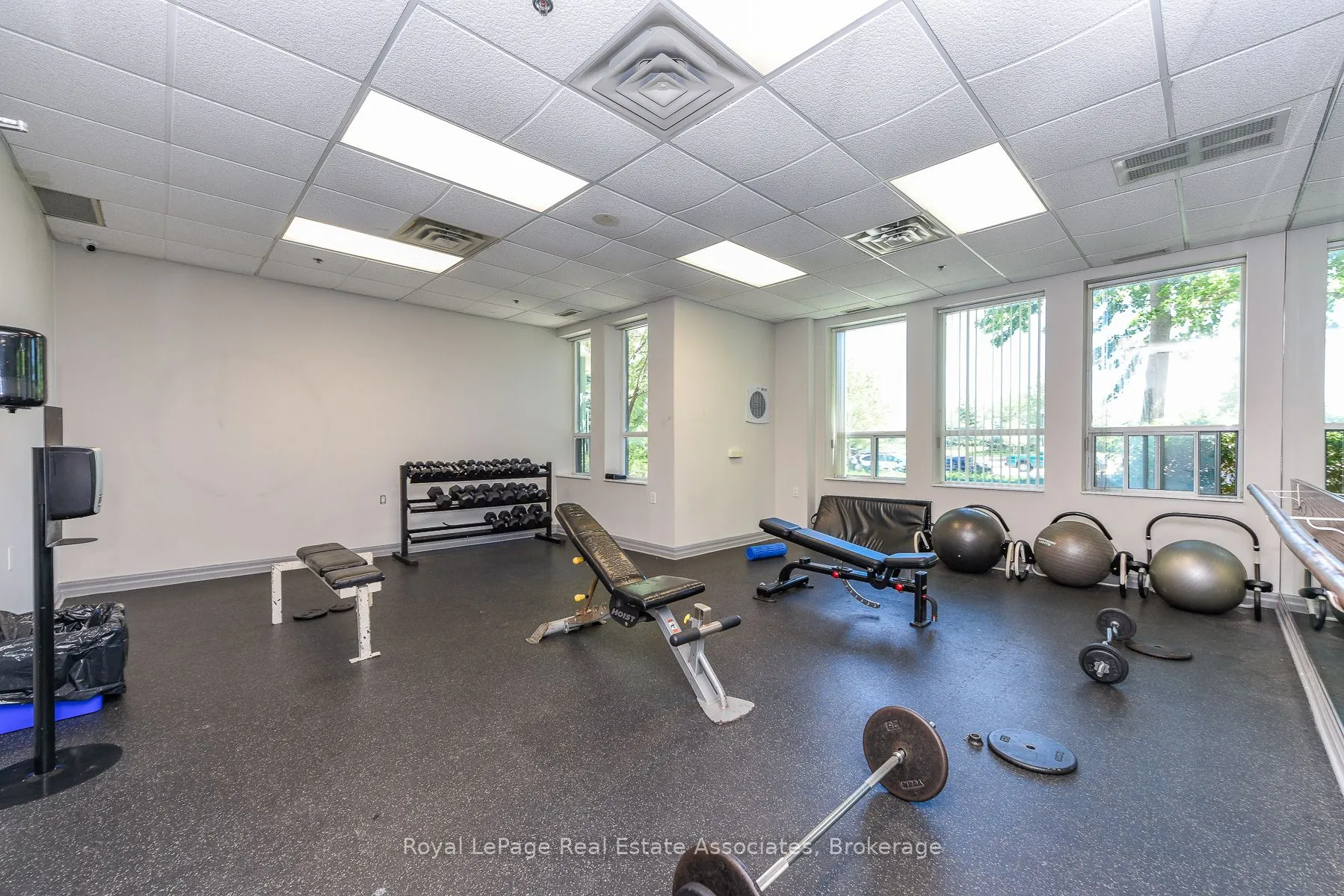 4879 Kimbermount Avenue #710