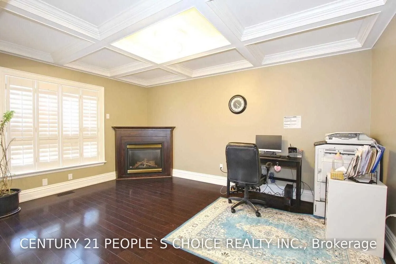 6 Stirrup Court