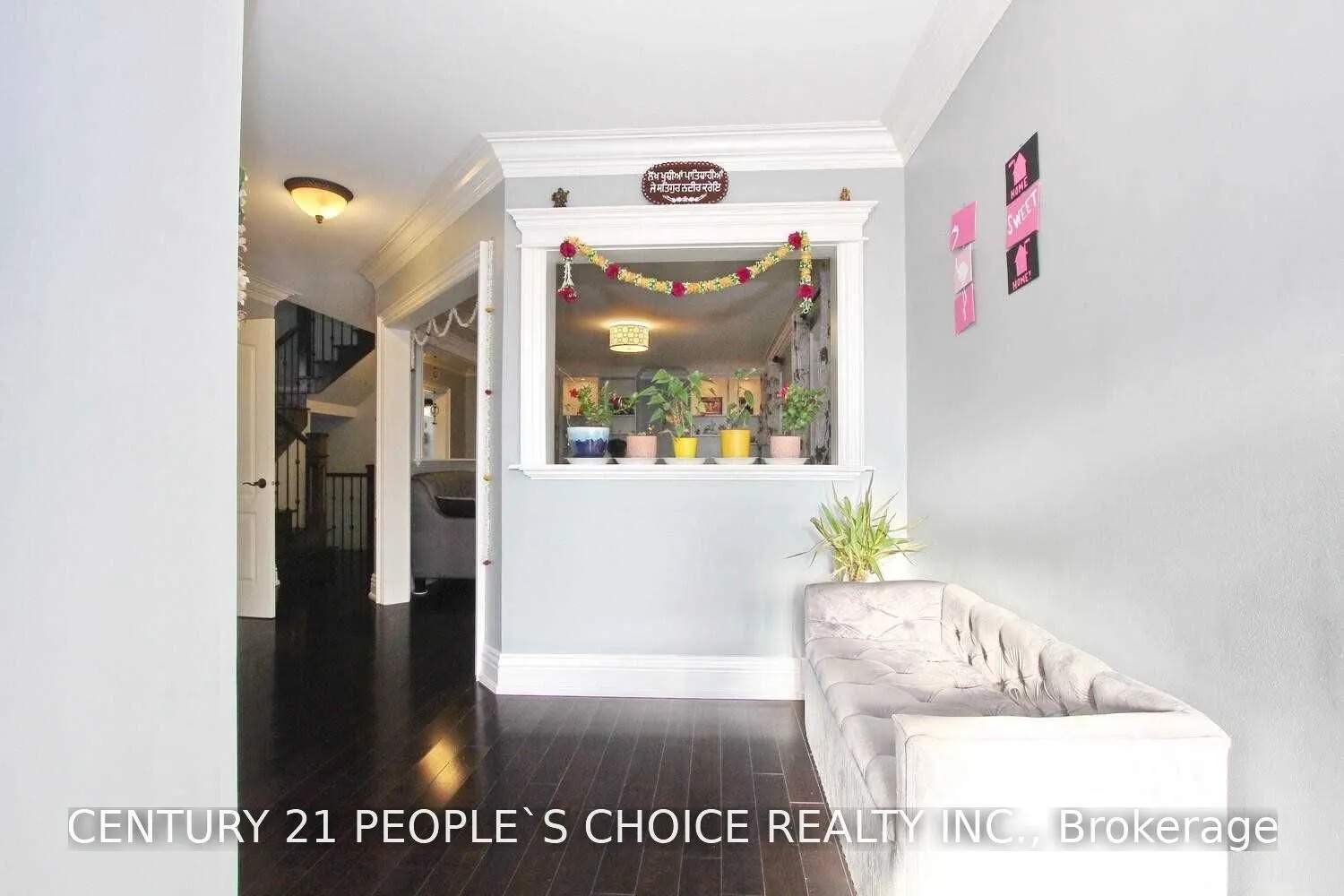 6 Stirrup Court