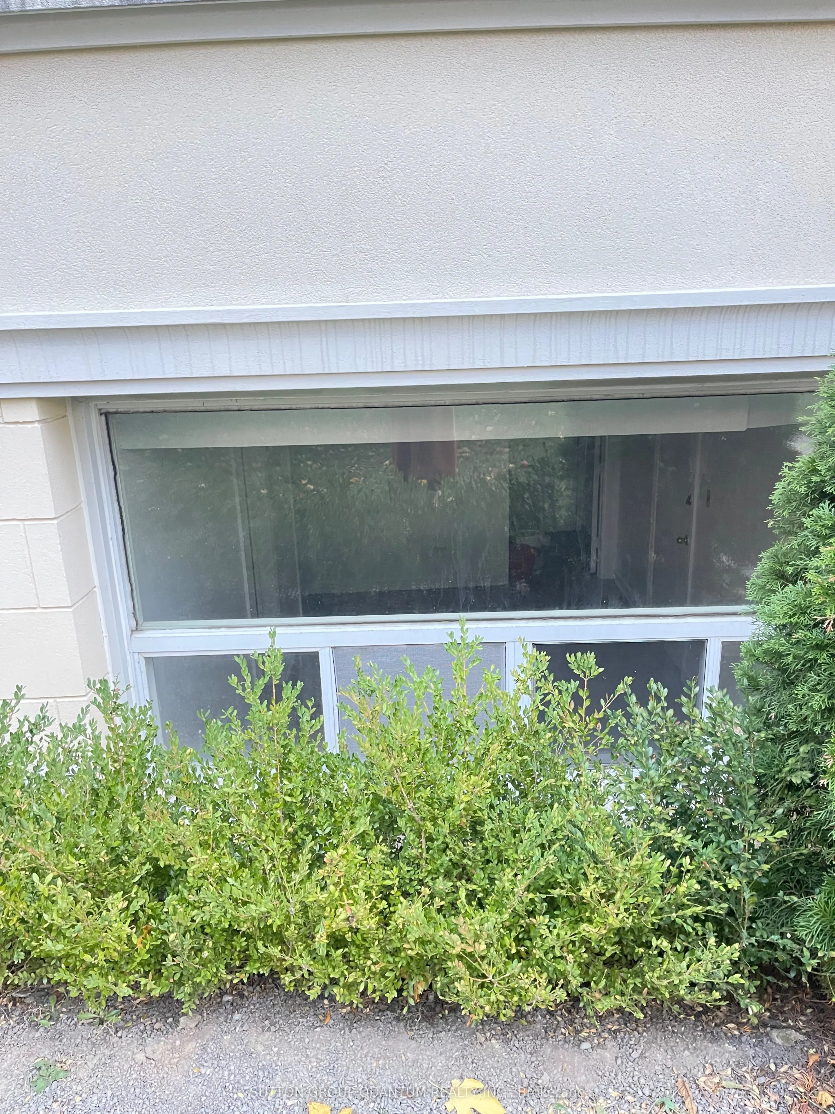339 Lakeshore Road E ##2