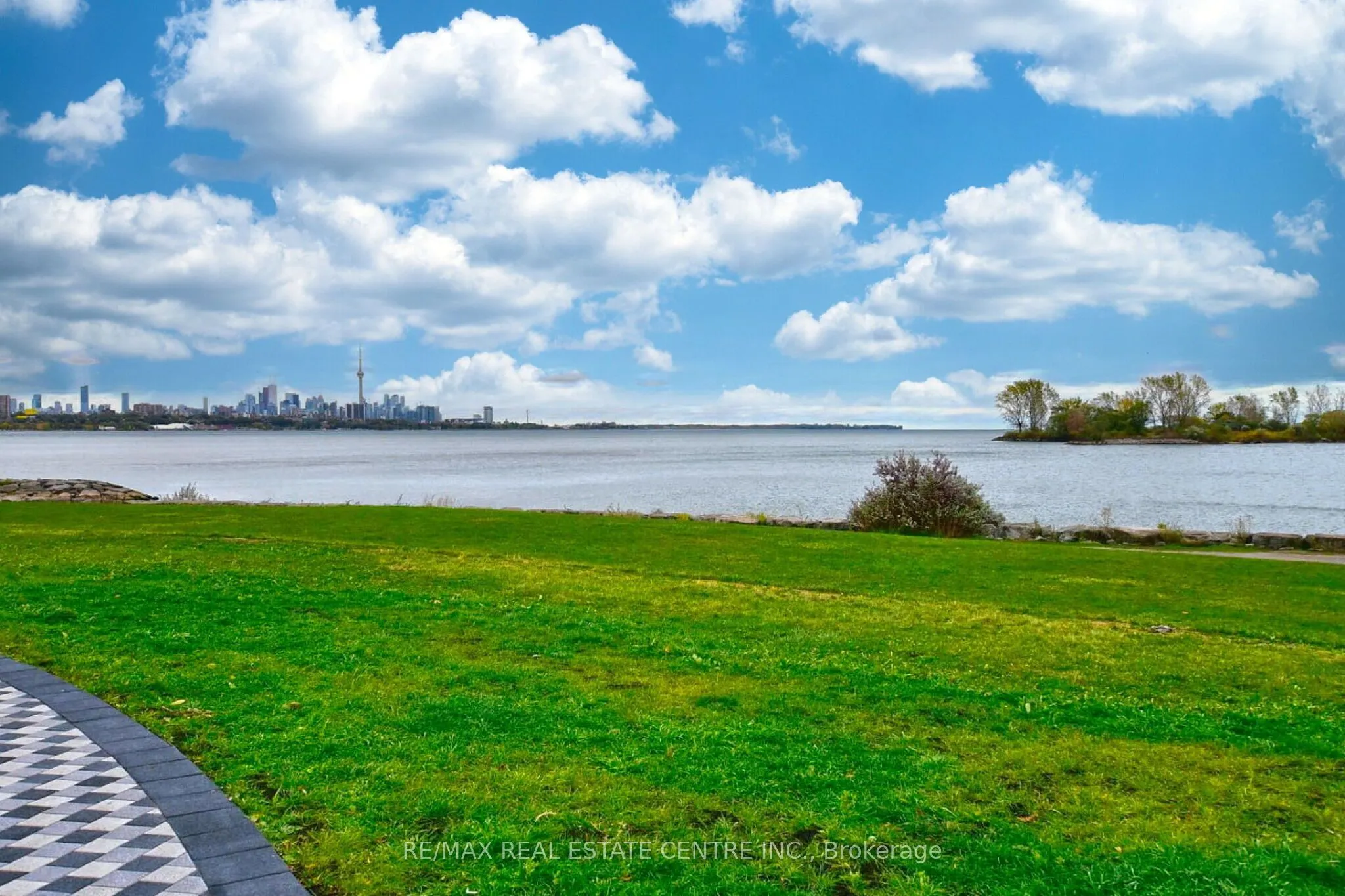 38 Annie Craig Drive #2510