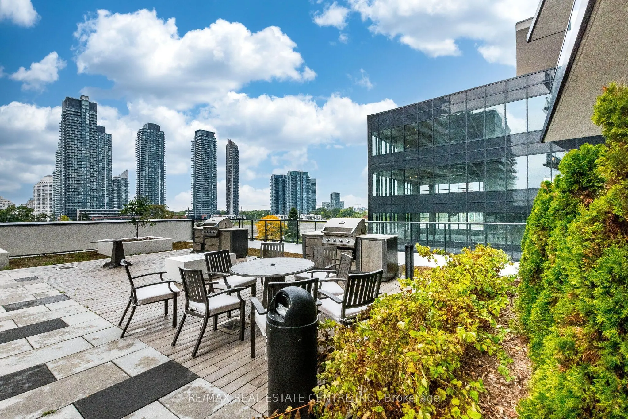 38 Annie Craig Drive #2510