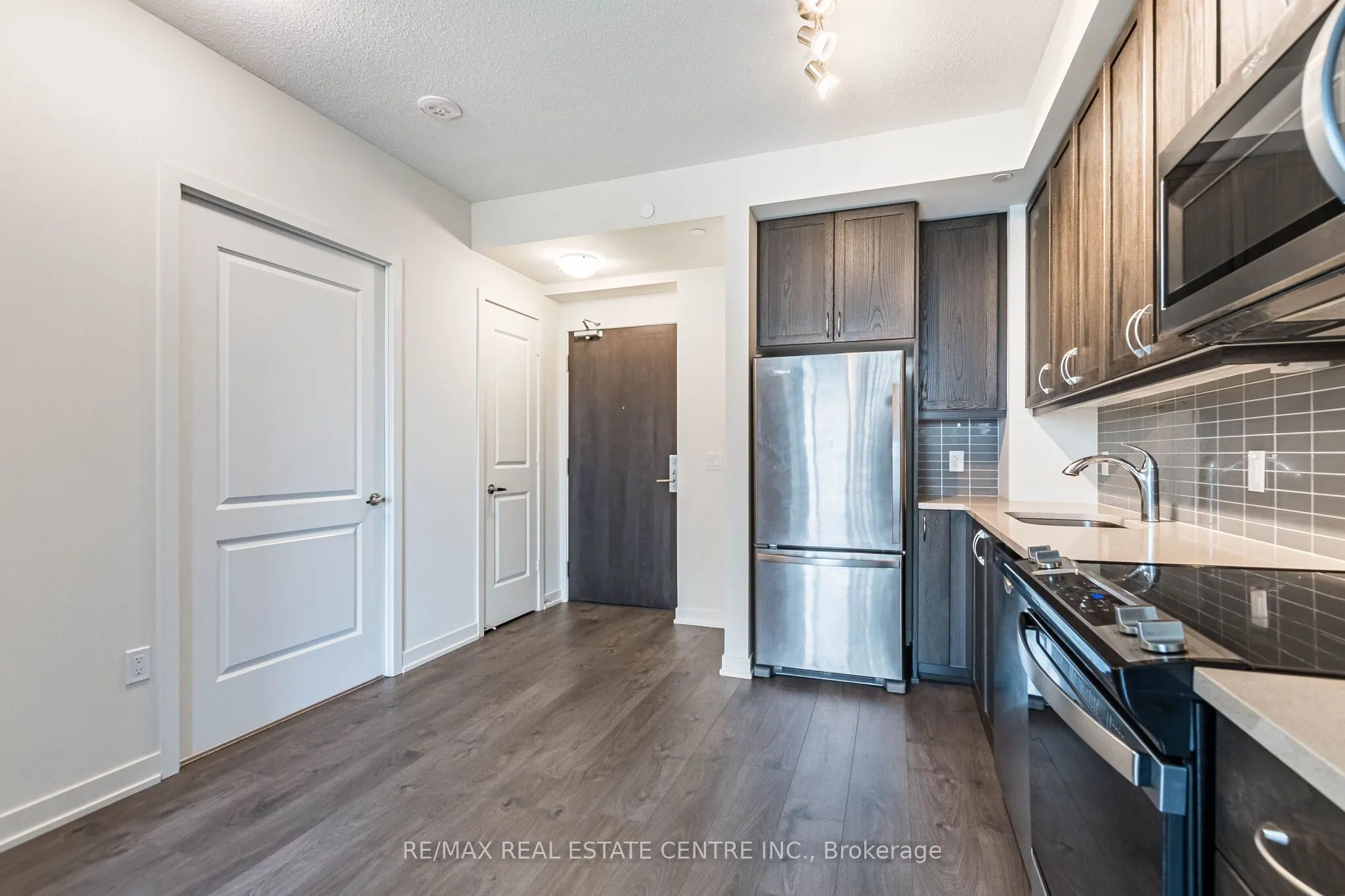 38 Annie Craig Drive #2510