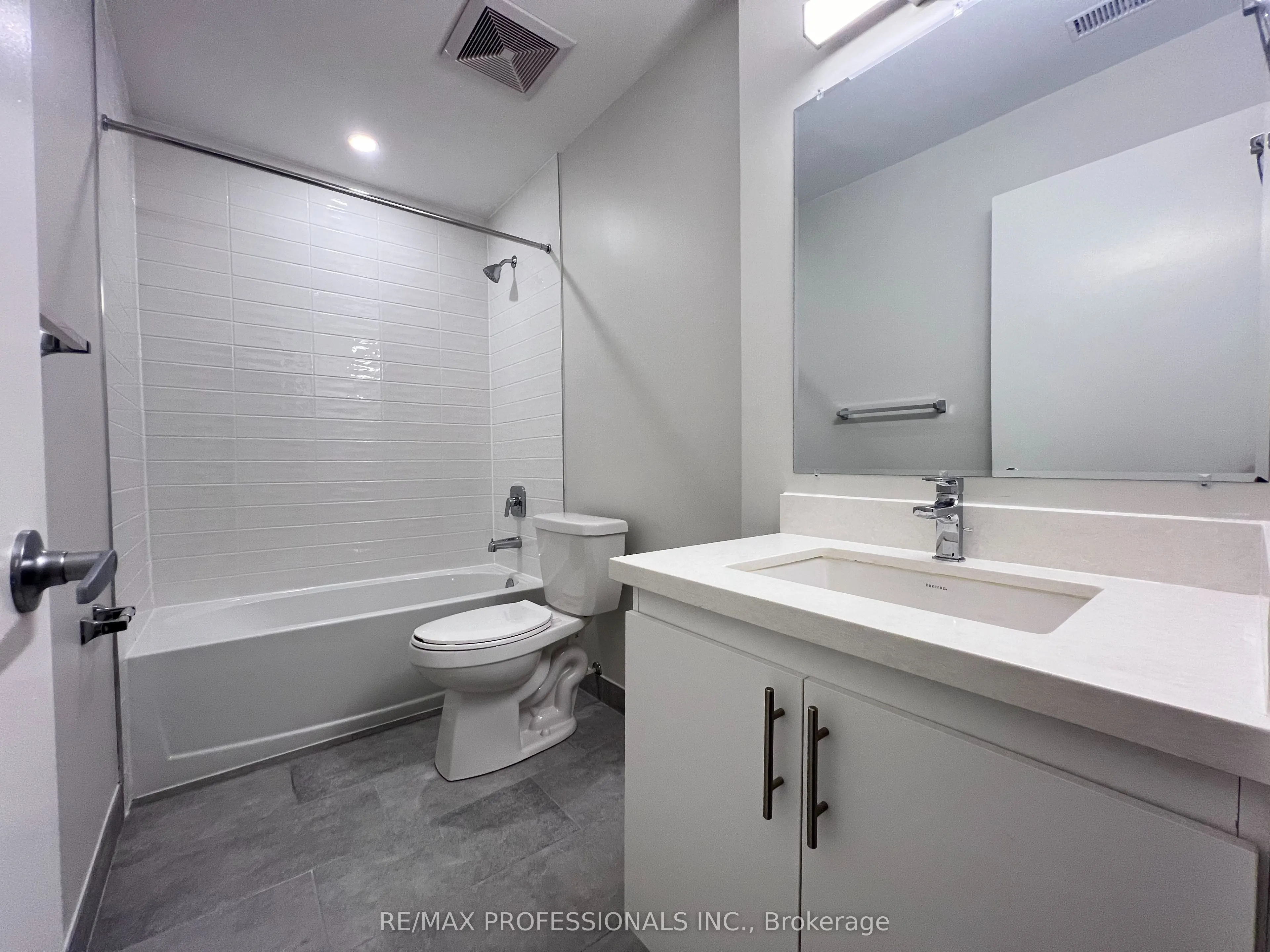 62 Dixfield Drive #131