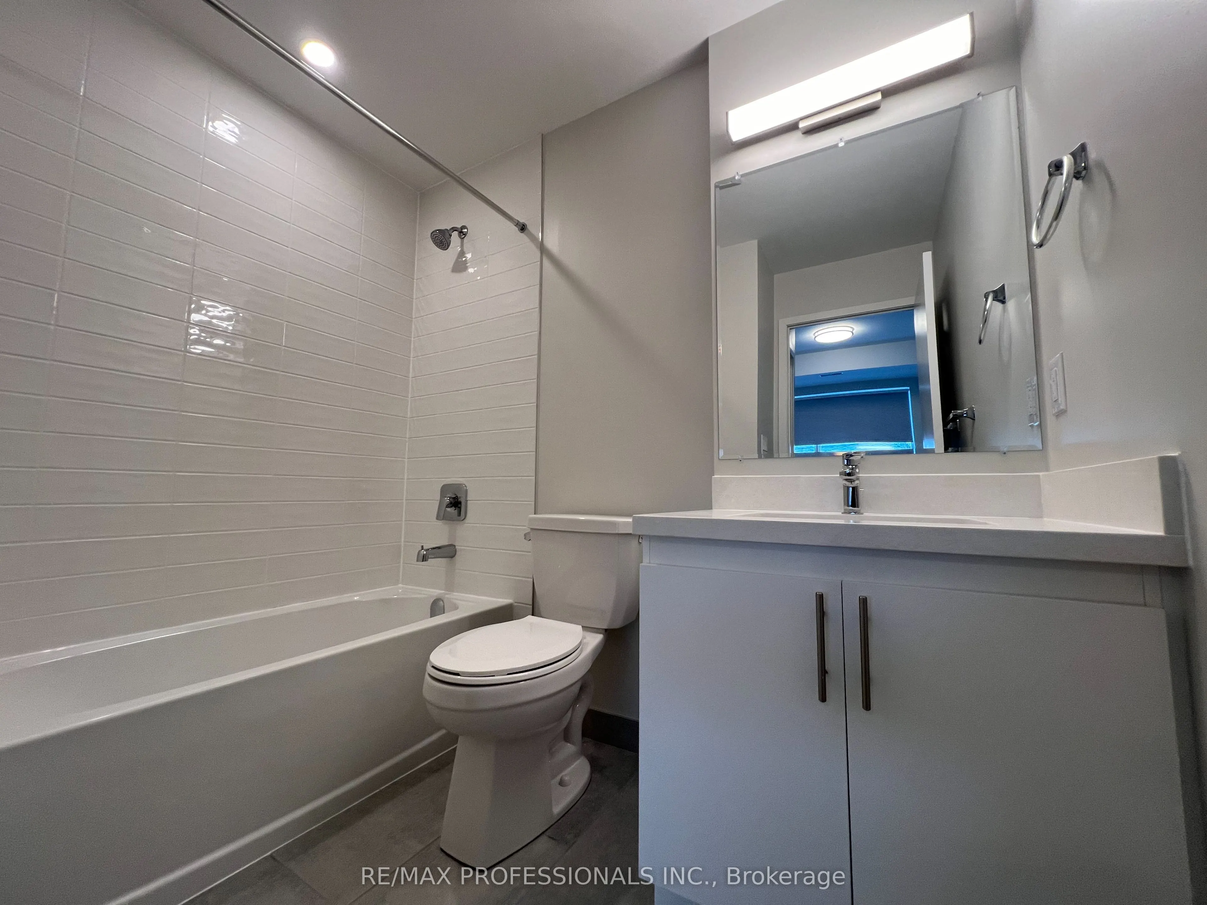 62 Dixfield Drive #131