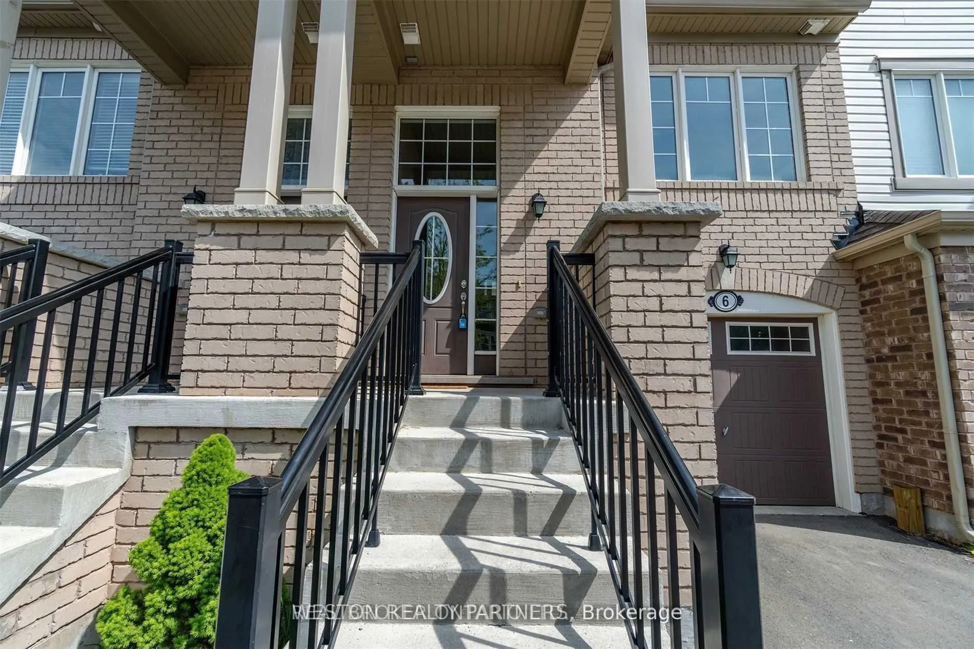 6 Colonel Frank Ching Crescent