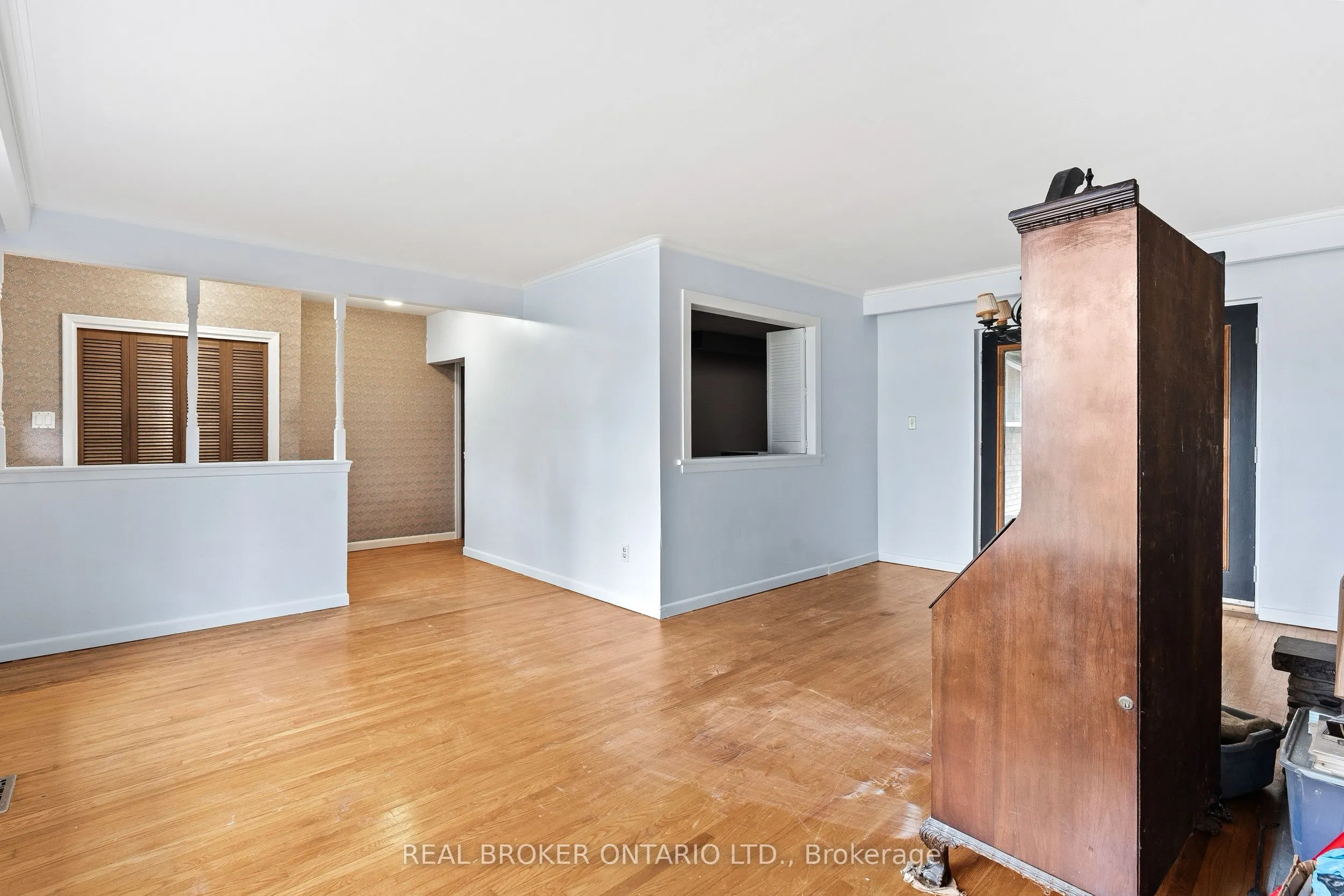 361 Rathburn Road