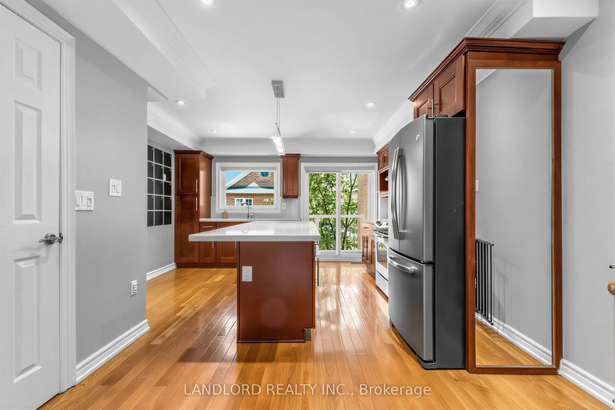 37 Birdstone Crescent #69
