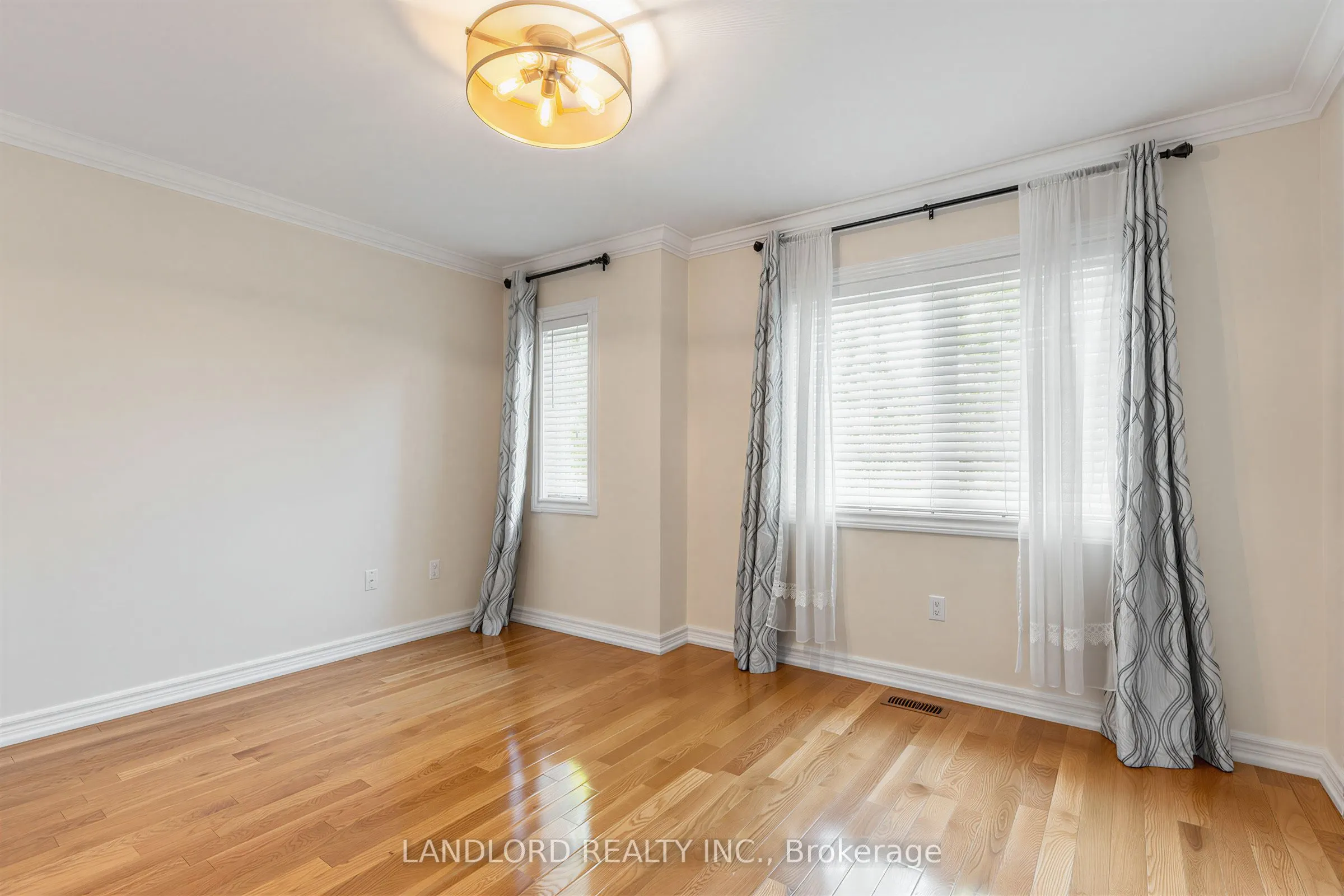 37 Birdstone Crescent #69