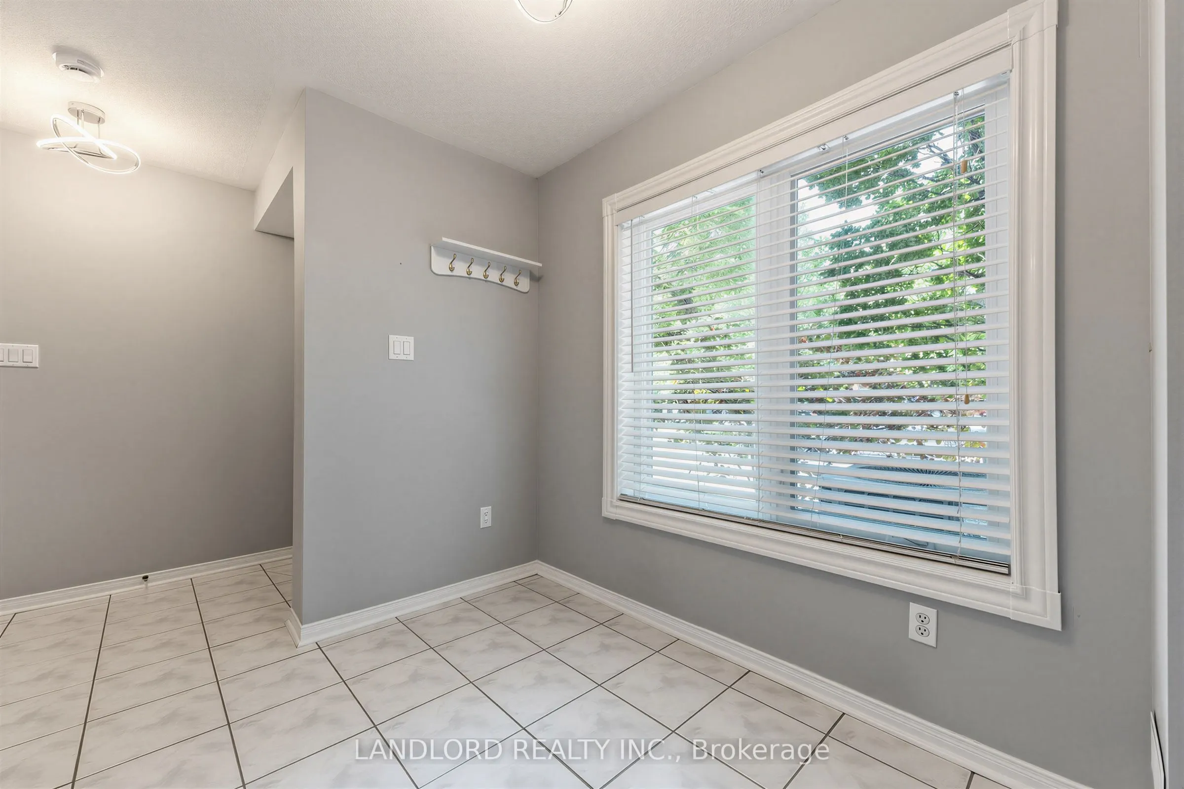 37 Birdstone Crescent #69