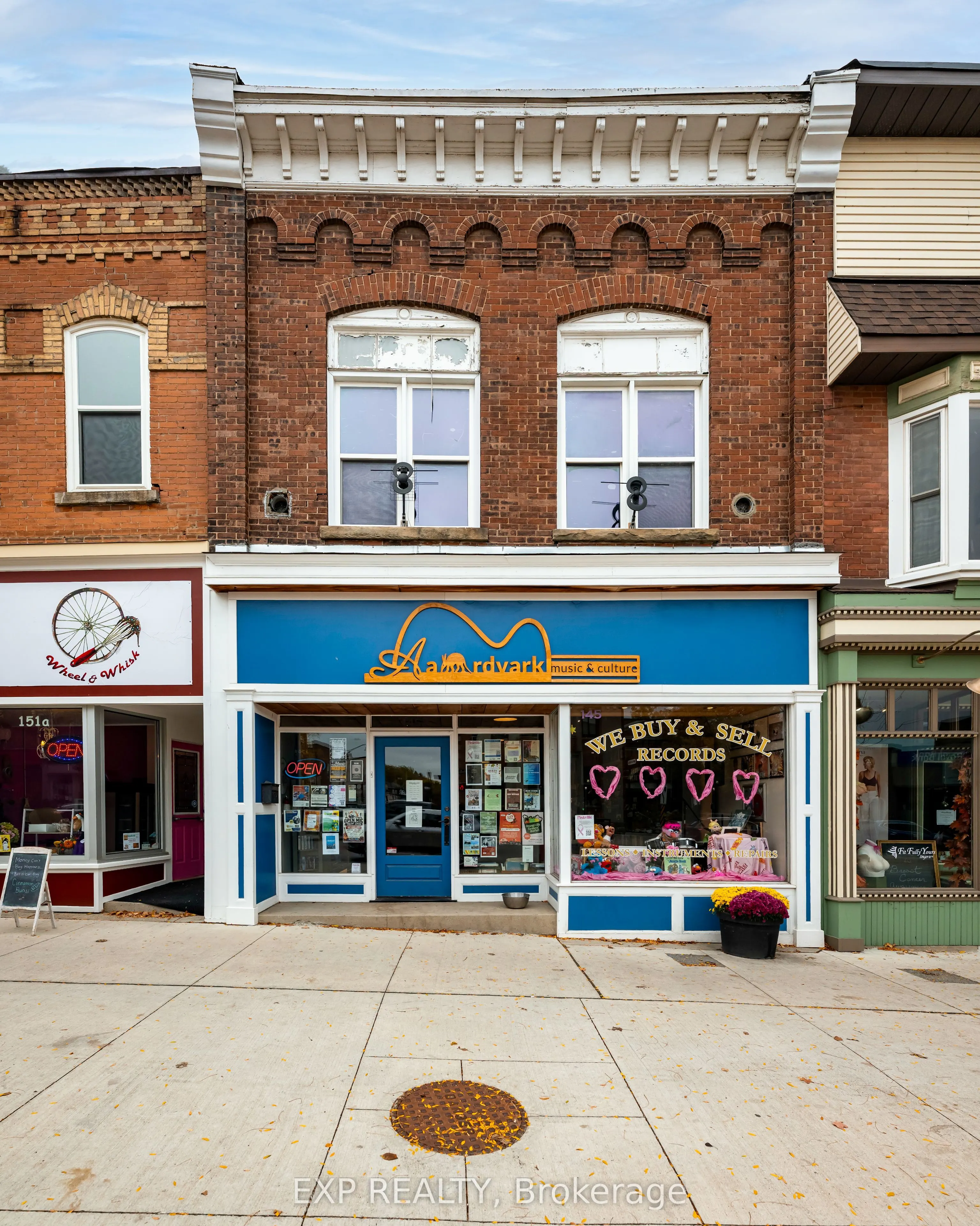 145-147 Broadway