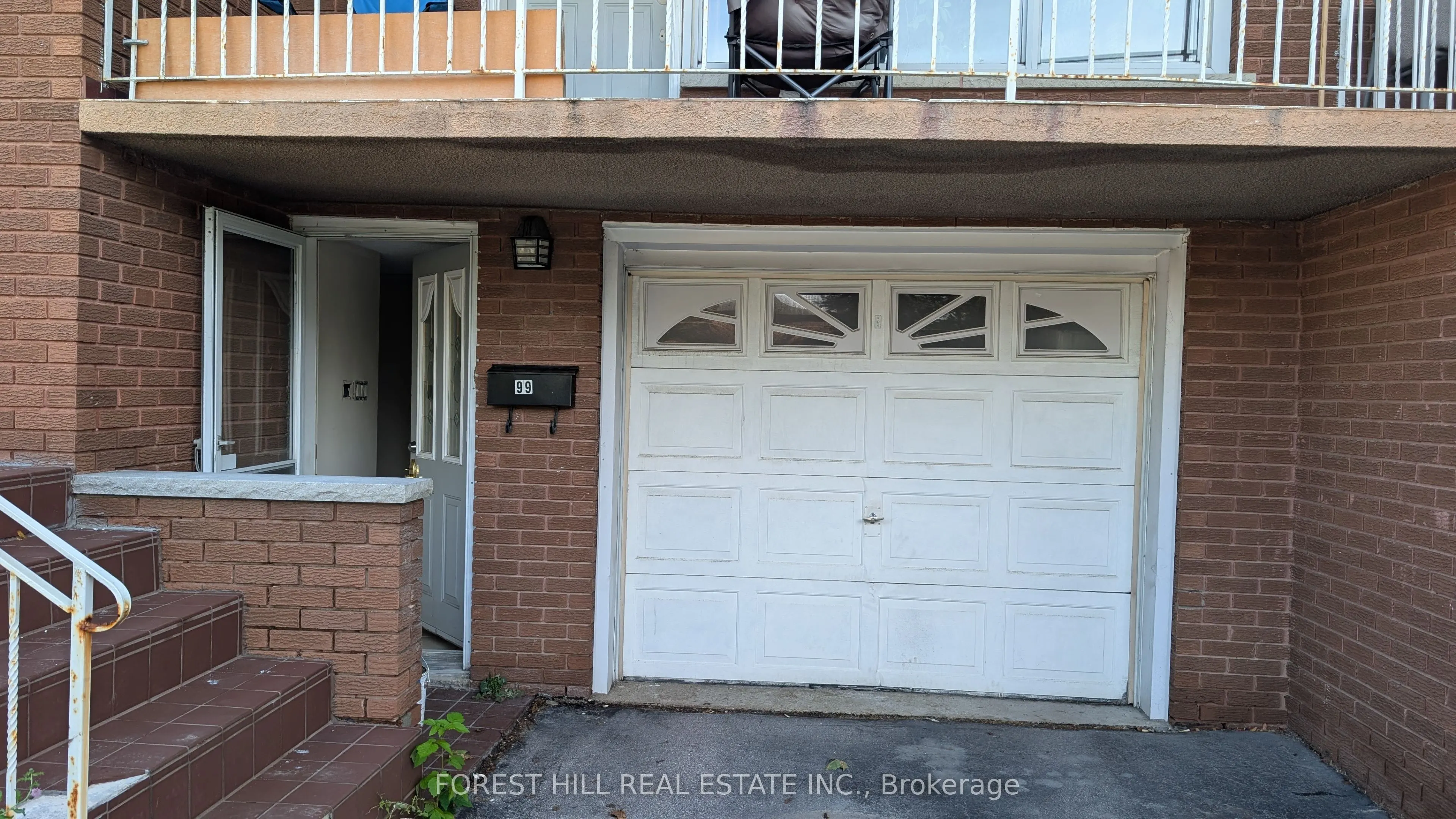 99 Gosford Boulevard