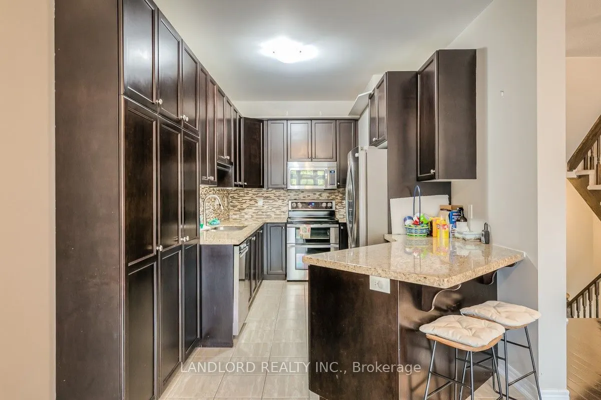 181 Plains Road W #28