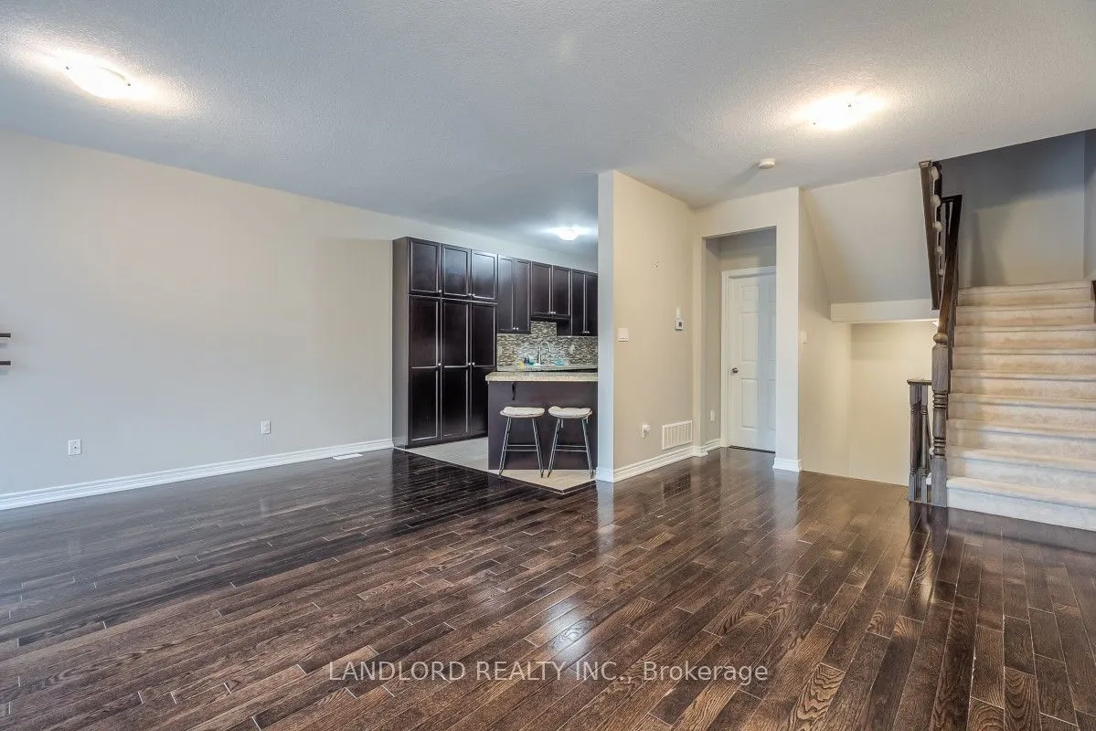 181 Plains Road W #28