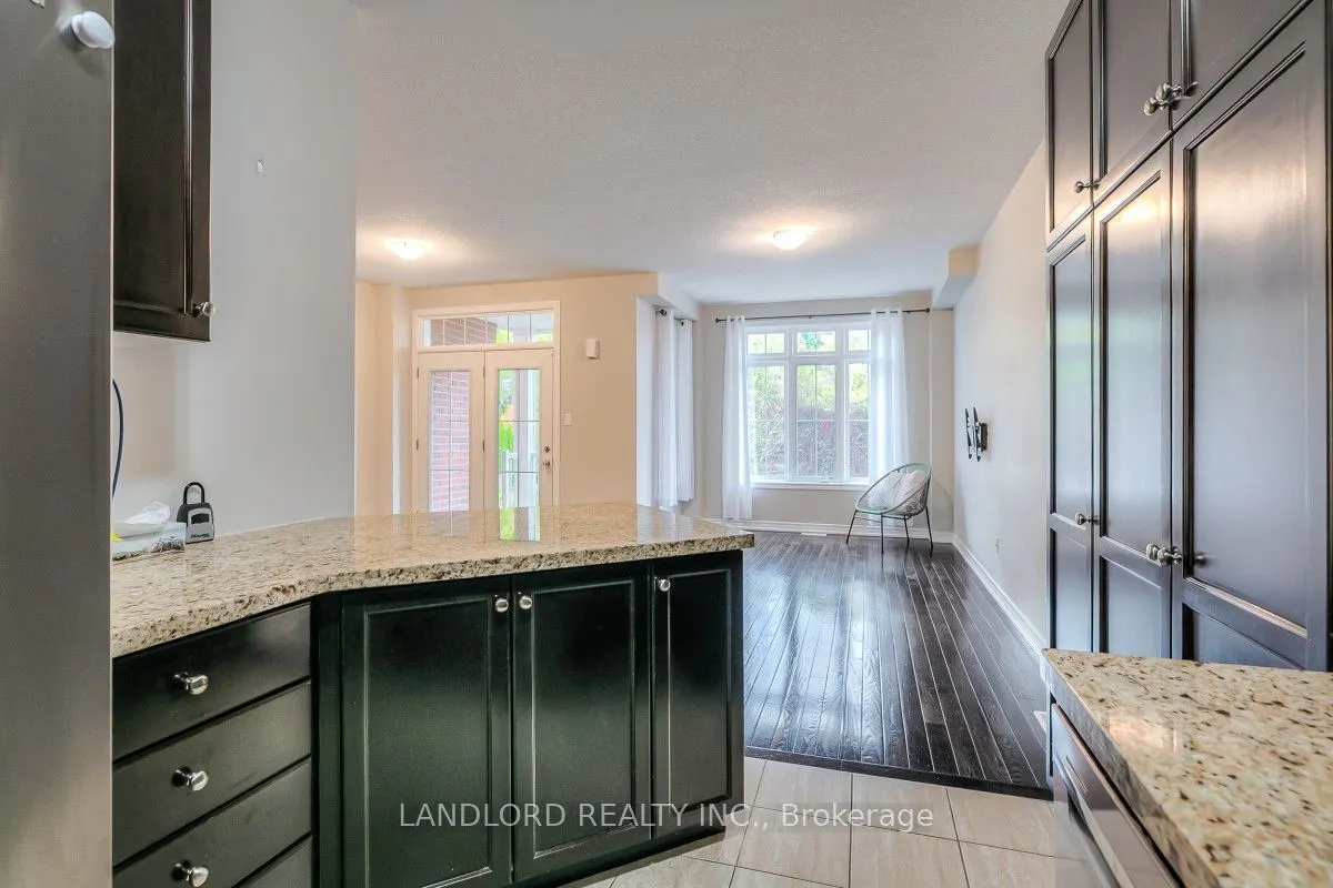 181 Plains Road W #28