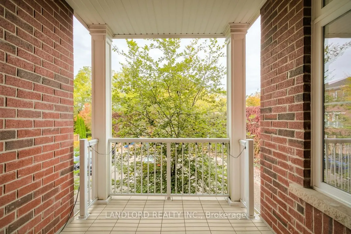 181 Plains Road W #28