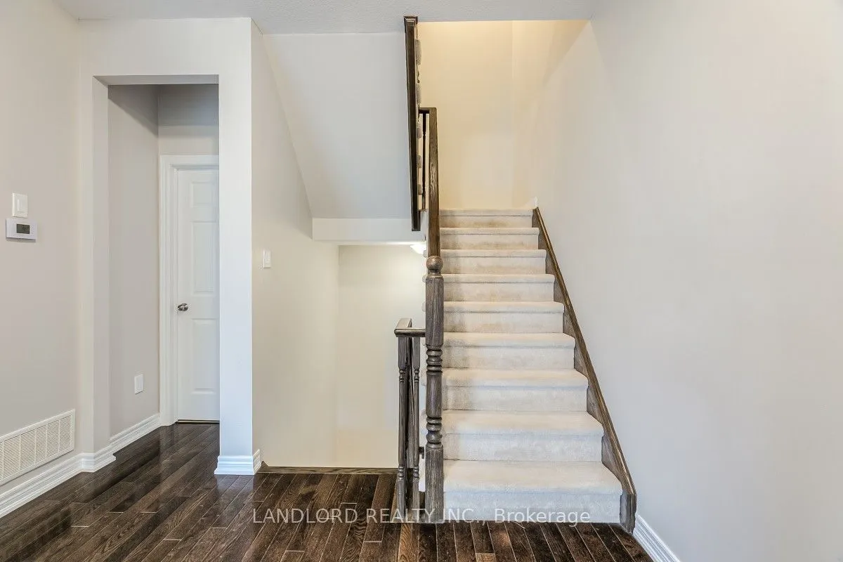 181 Plains Road W #28