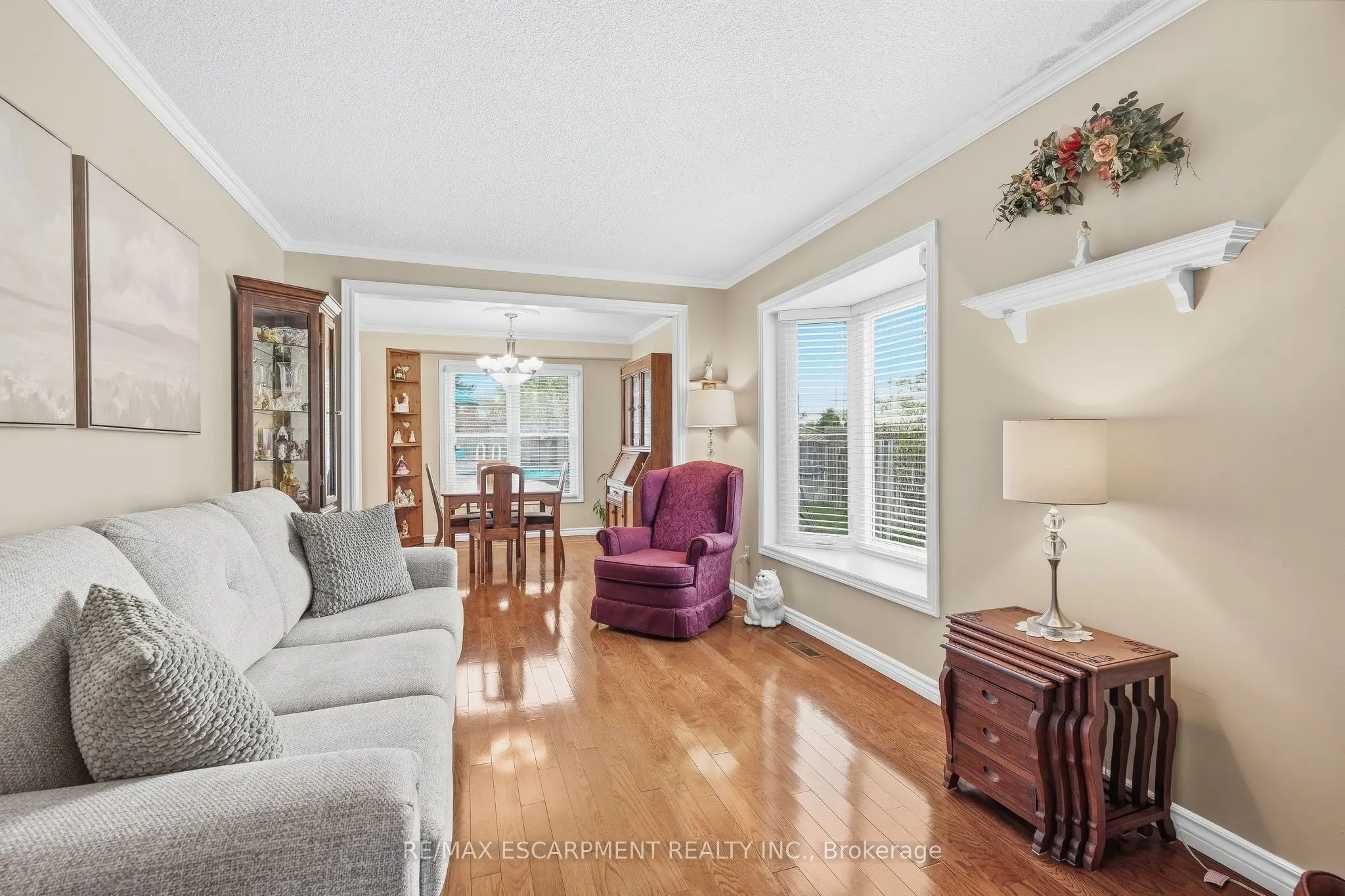 607 CLOVER PARK Crescent