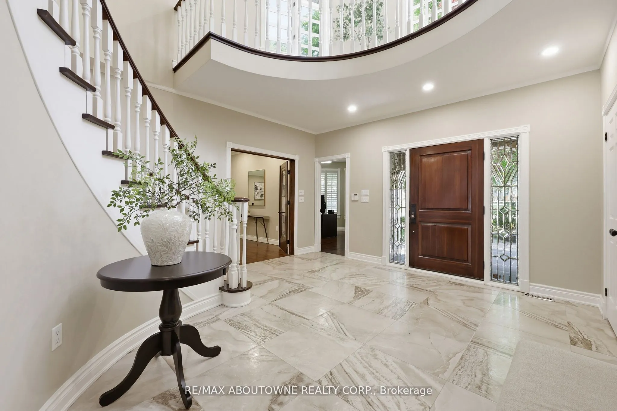 437 Cairncroft Road