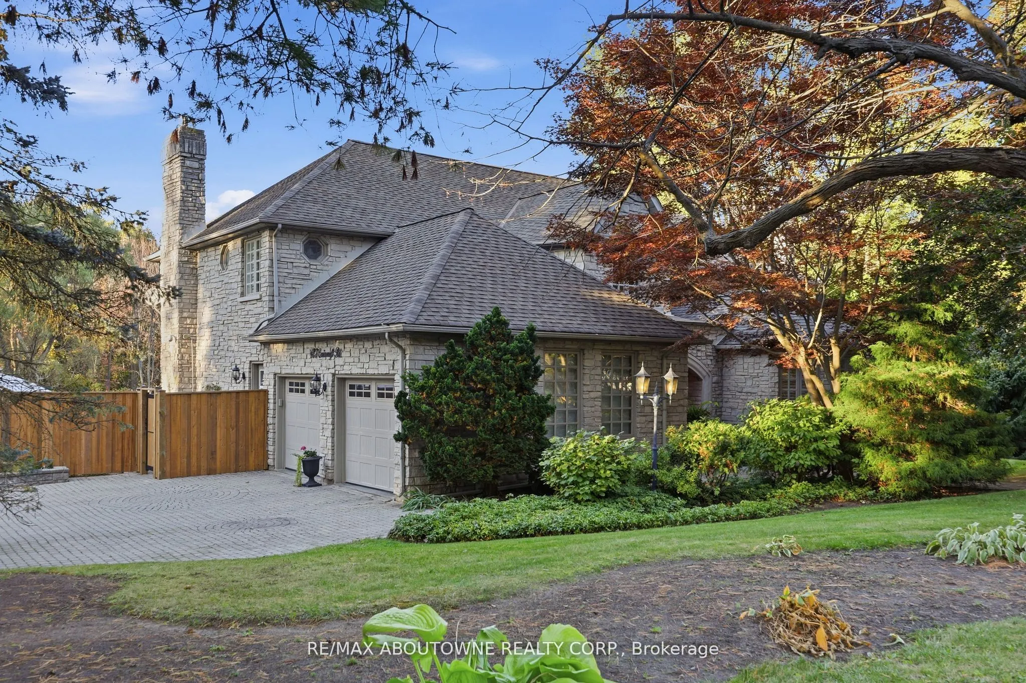 437 Cairncroft Road