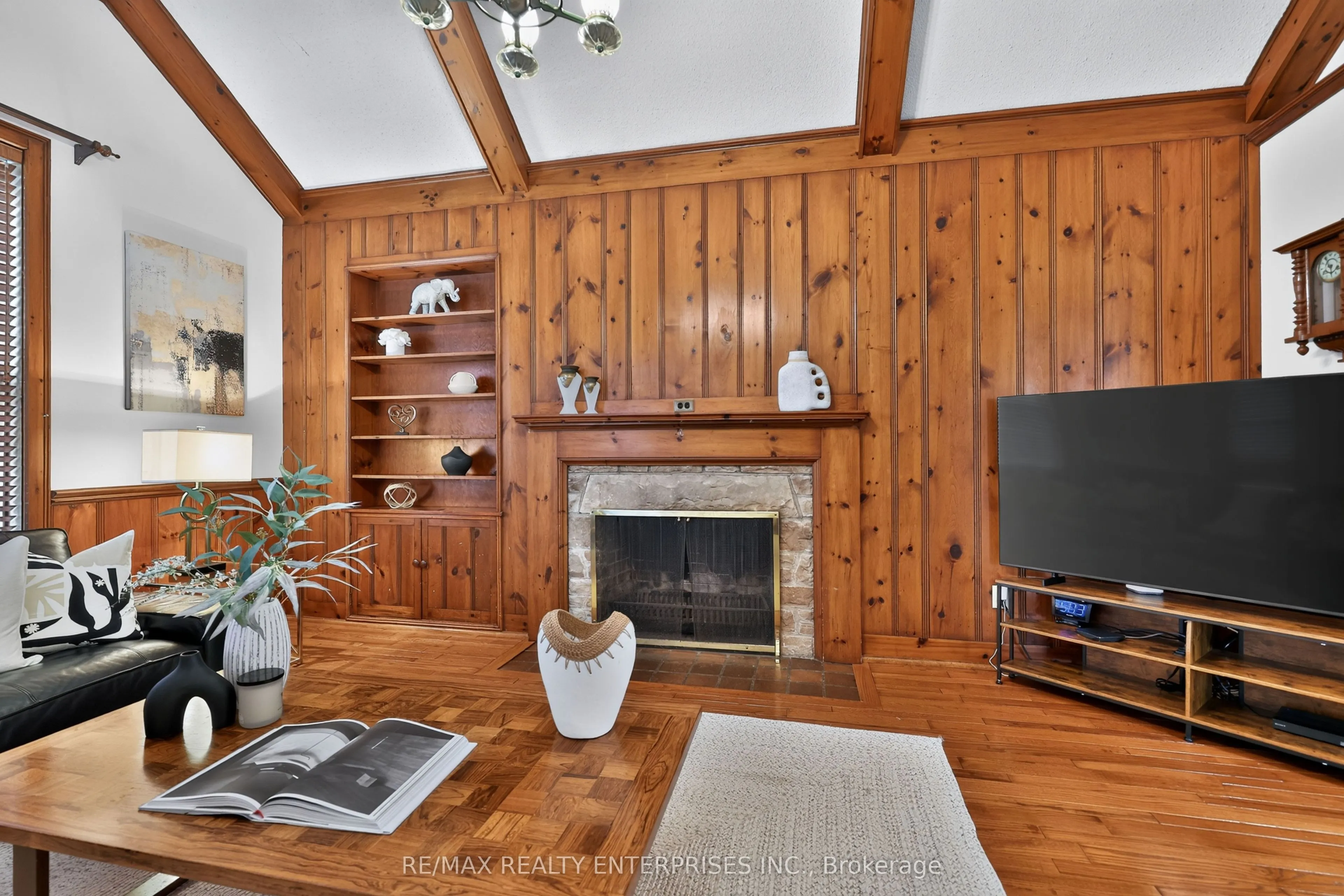 1690 Sherway Drive