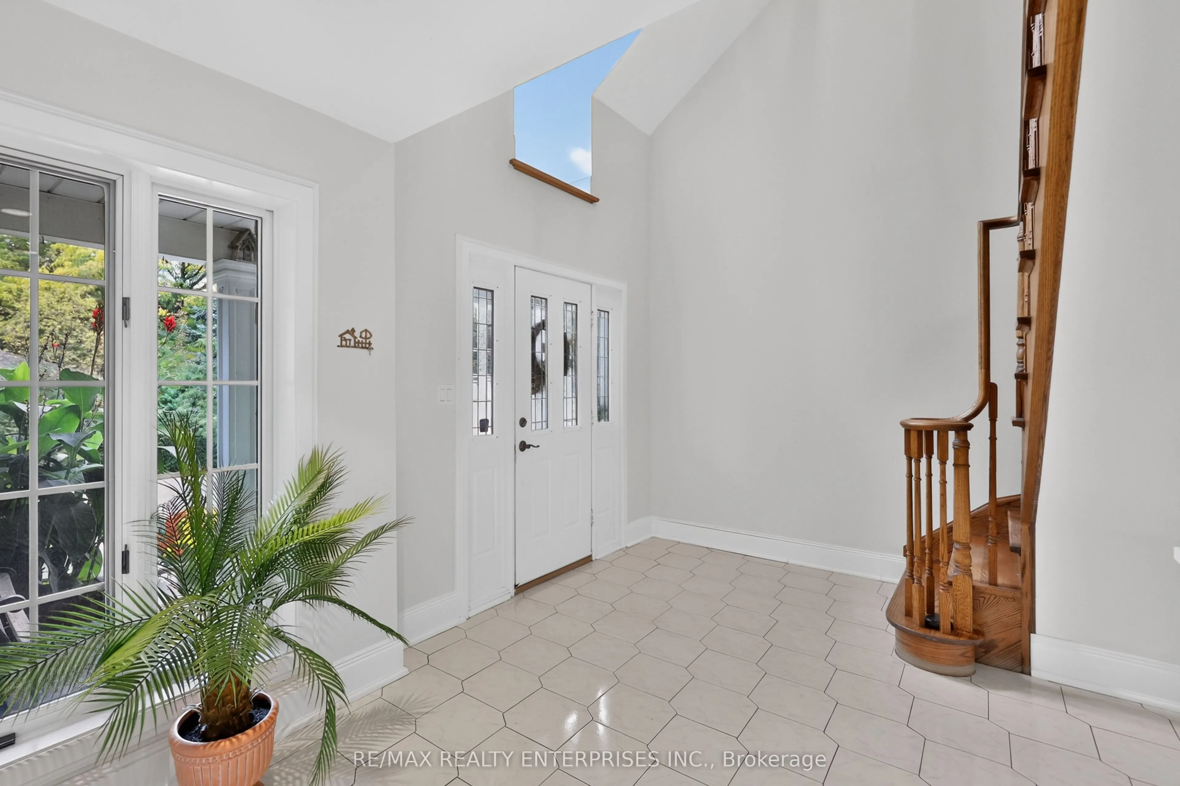1690 Sherway Drive