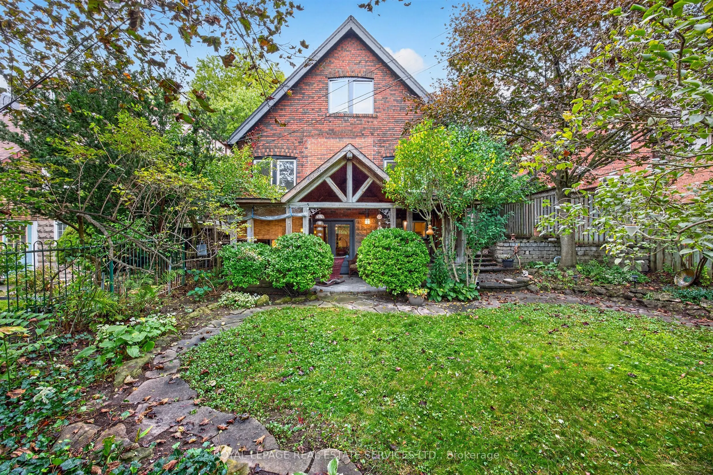 27 Verbena Avenue