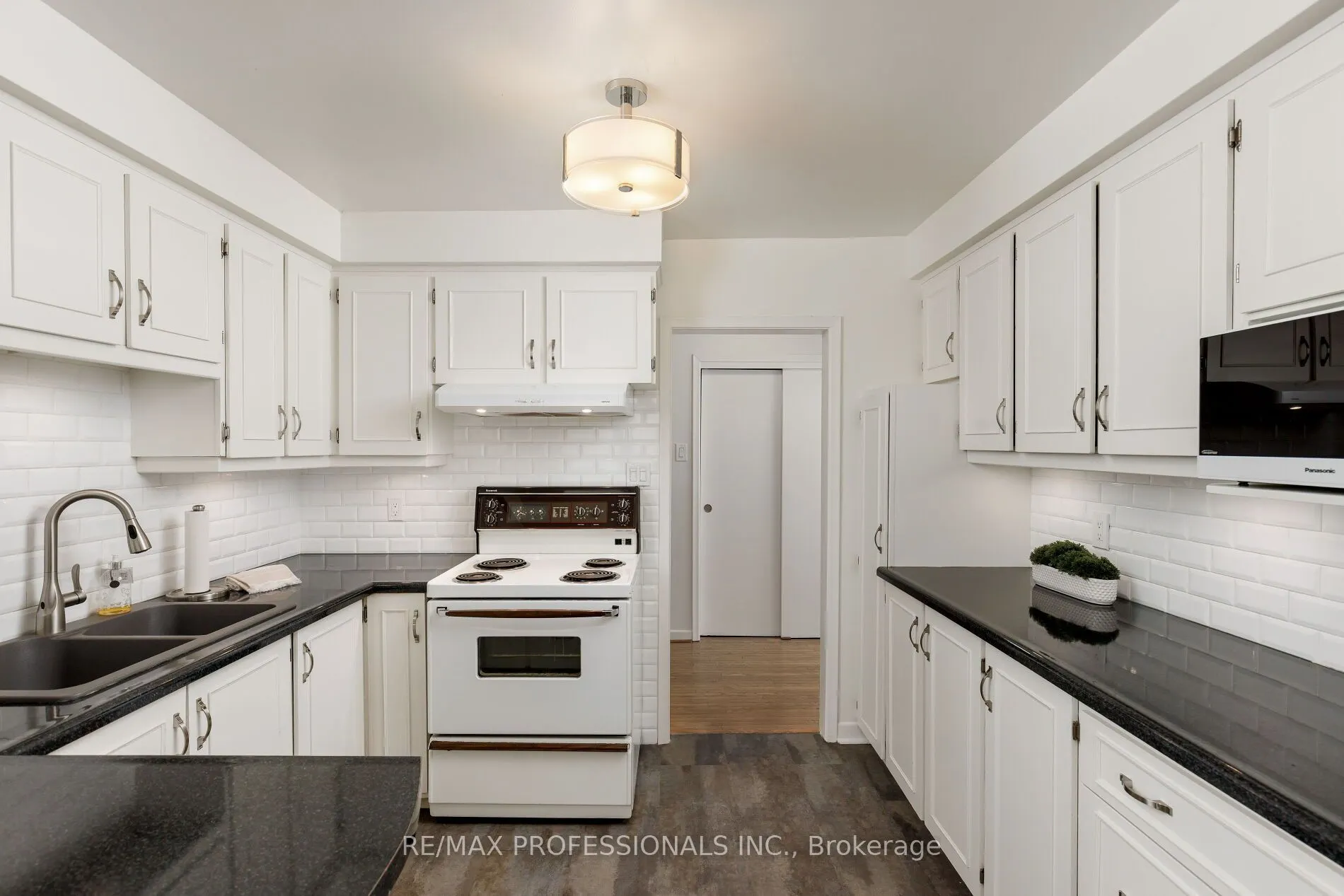 36 Thicket Road