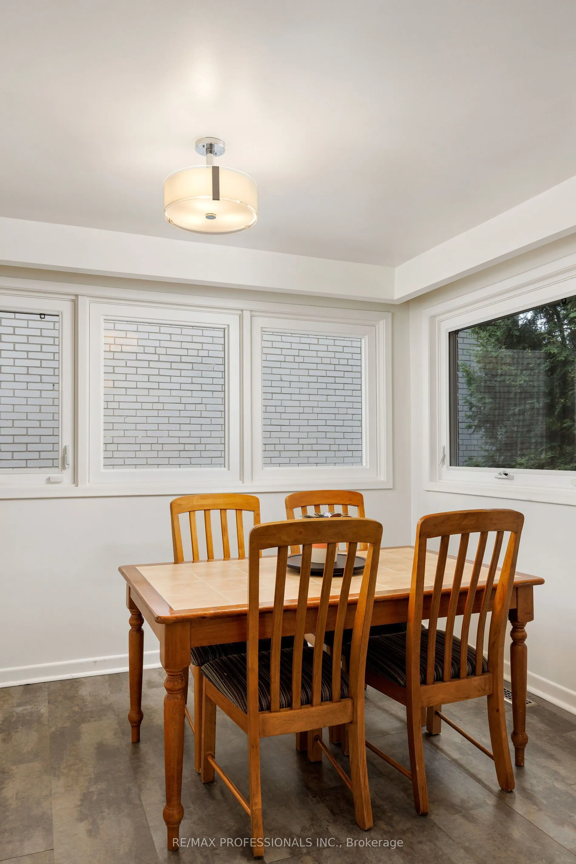 36 Thicket Road