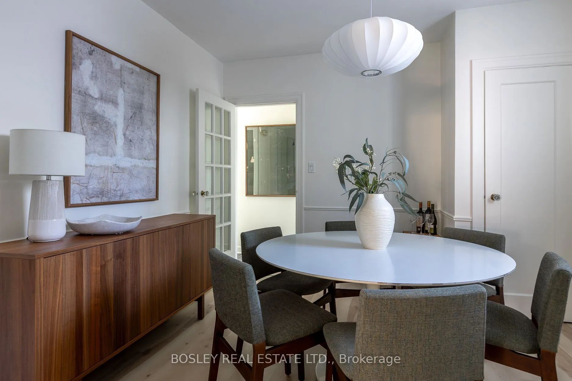 16 Delroy Drive