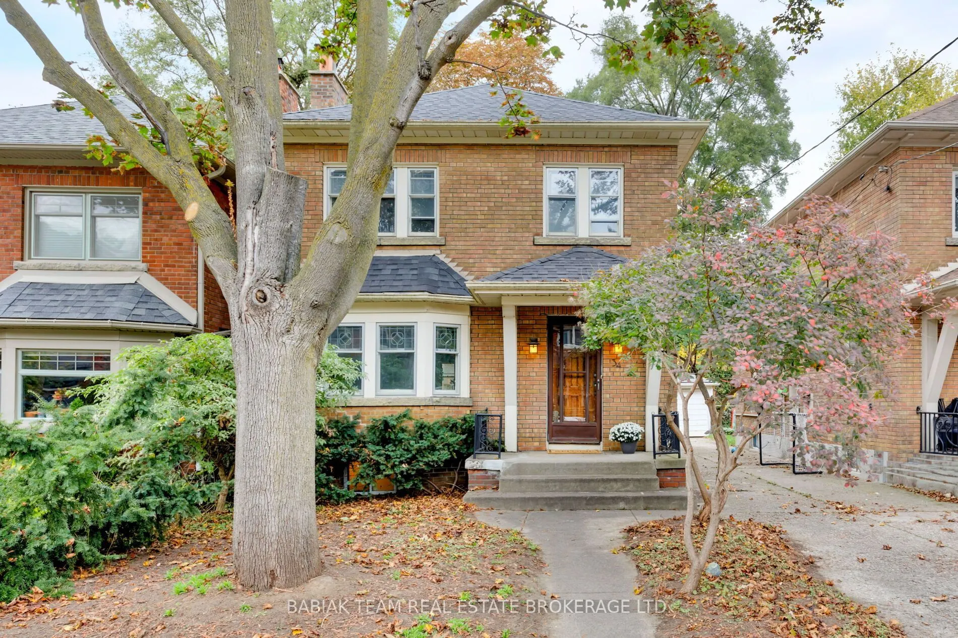 34 Elora Road