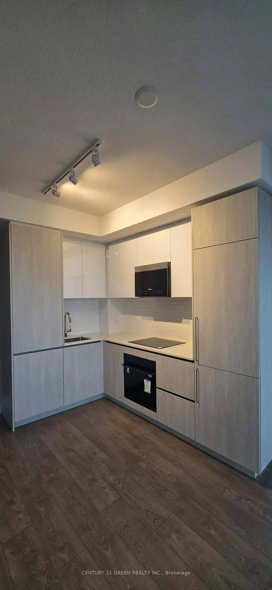 209 Steeles Avenue W #2807