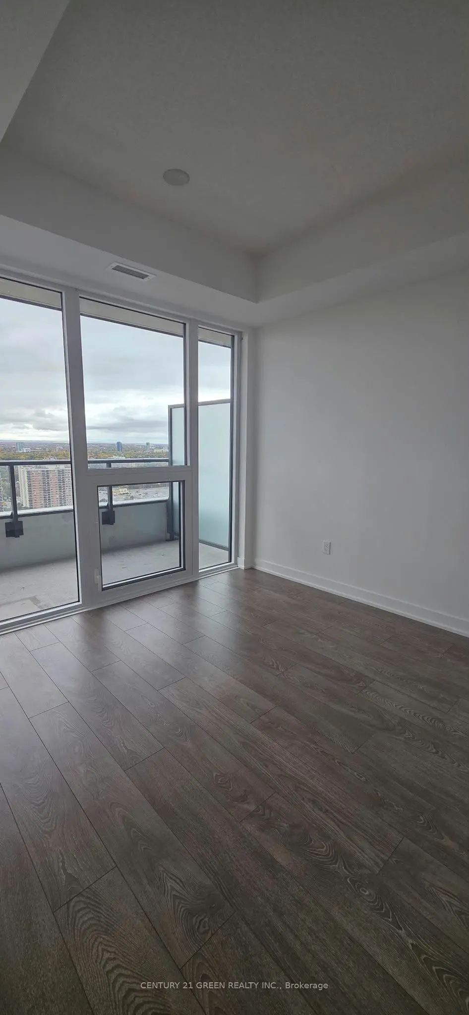 209 Steeles Avenue W #2807