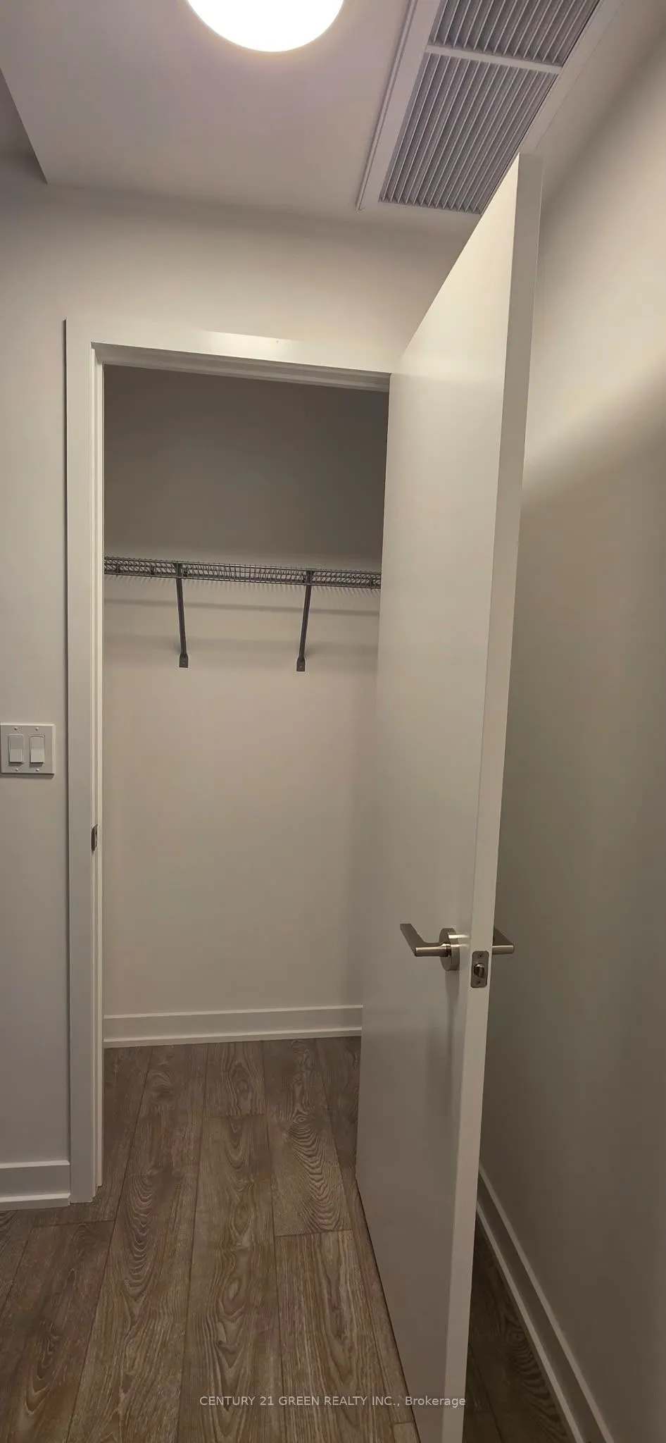 209 Steeles Avenue W #2807