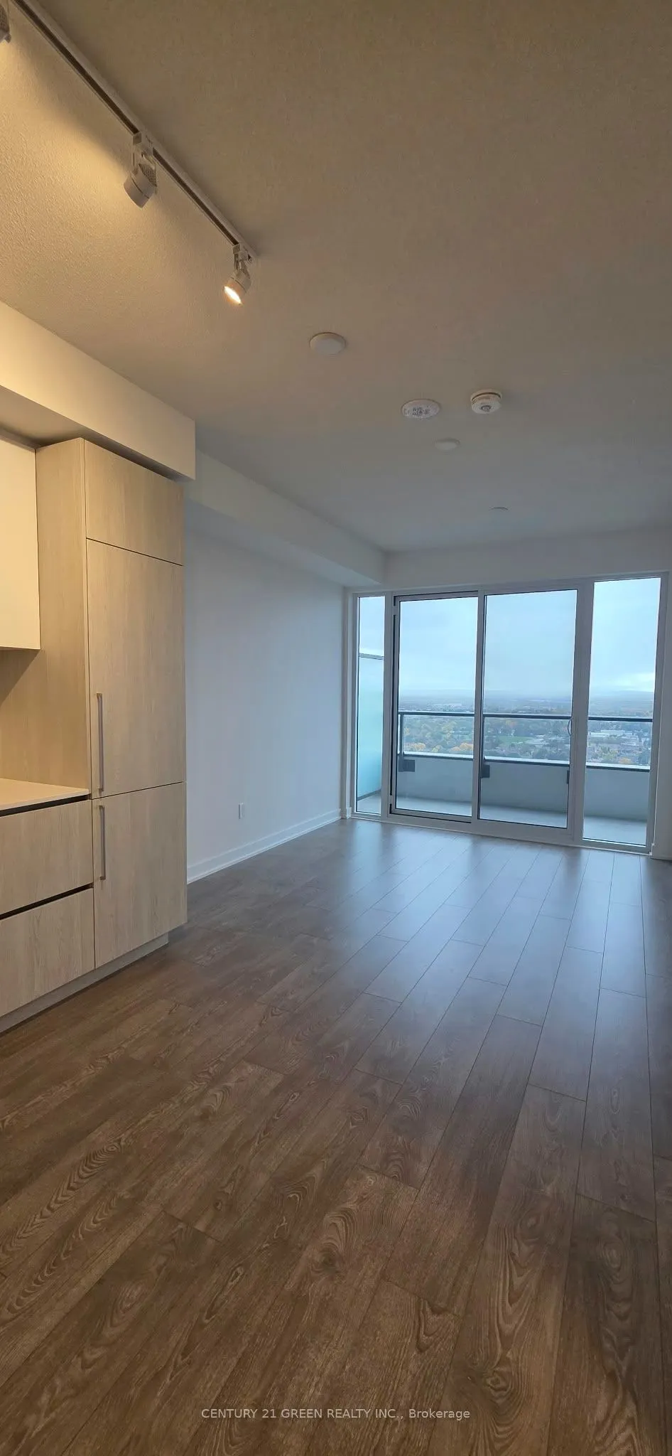 209 Steeles Avenue W #2807