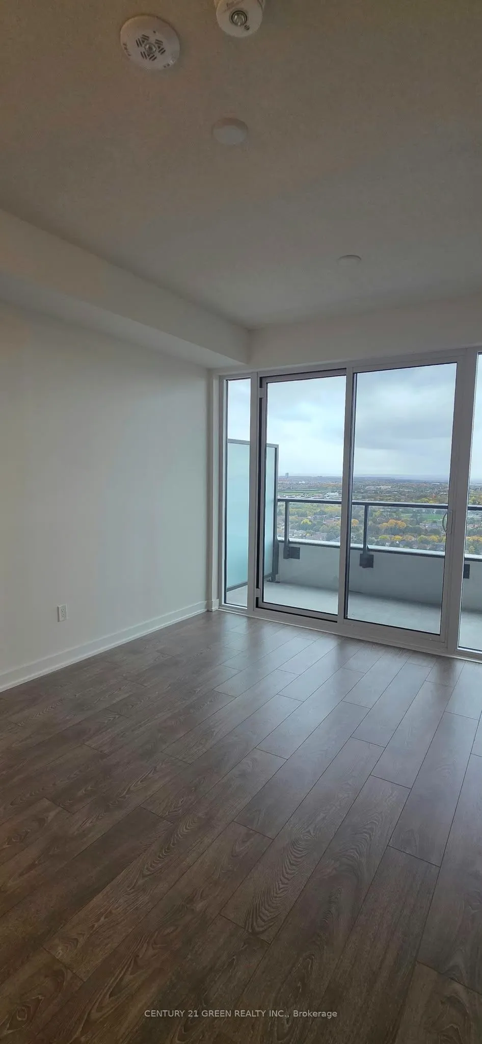 209 Steeles Avenue W #2807